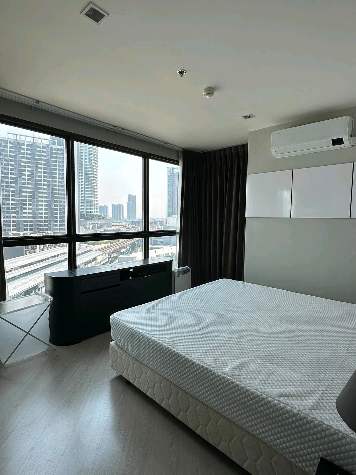 For RentCondoOnnut, Udomsuk : For rent: Rhythm Sukumvit 44/1 (with bathtub)