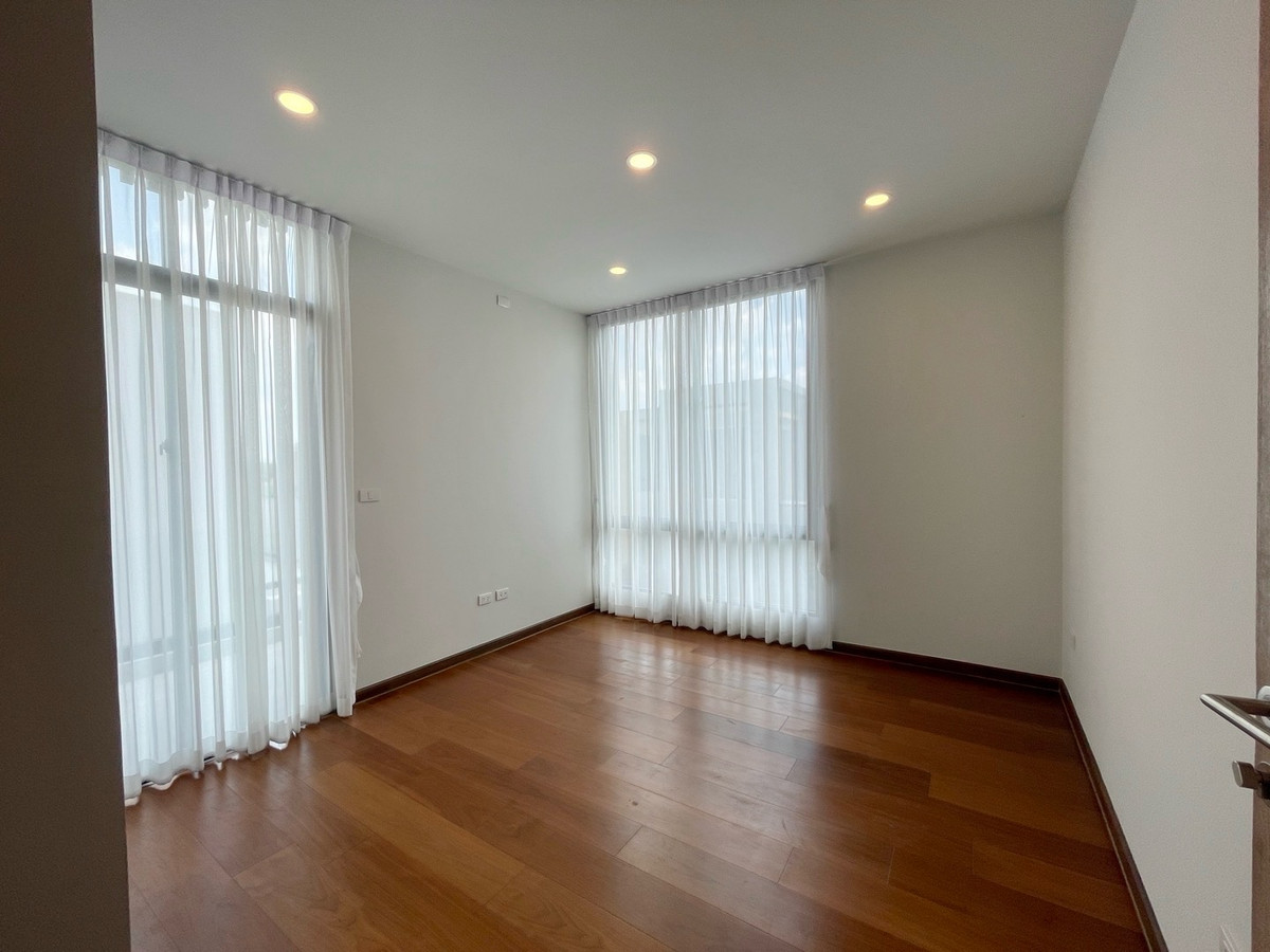 ให้เช่าบ้านนนทบุรี บางใหญ่ บางบัวทอง : ✨🕊️ ให้เช่า บ้านหรูหลังใหญ่ โครงการ The Master ราชพฤกษ์-สะพานเจษฎาบดินทร์ ใกล้ห้าง Central Westville เพียง 10 นาที Welcome pet friendly 🌳🐾