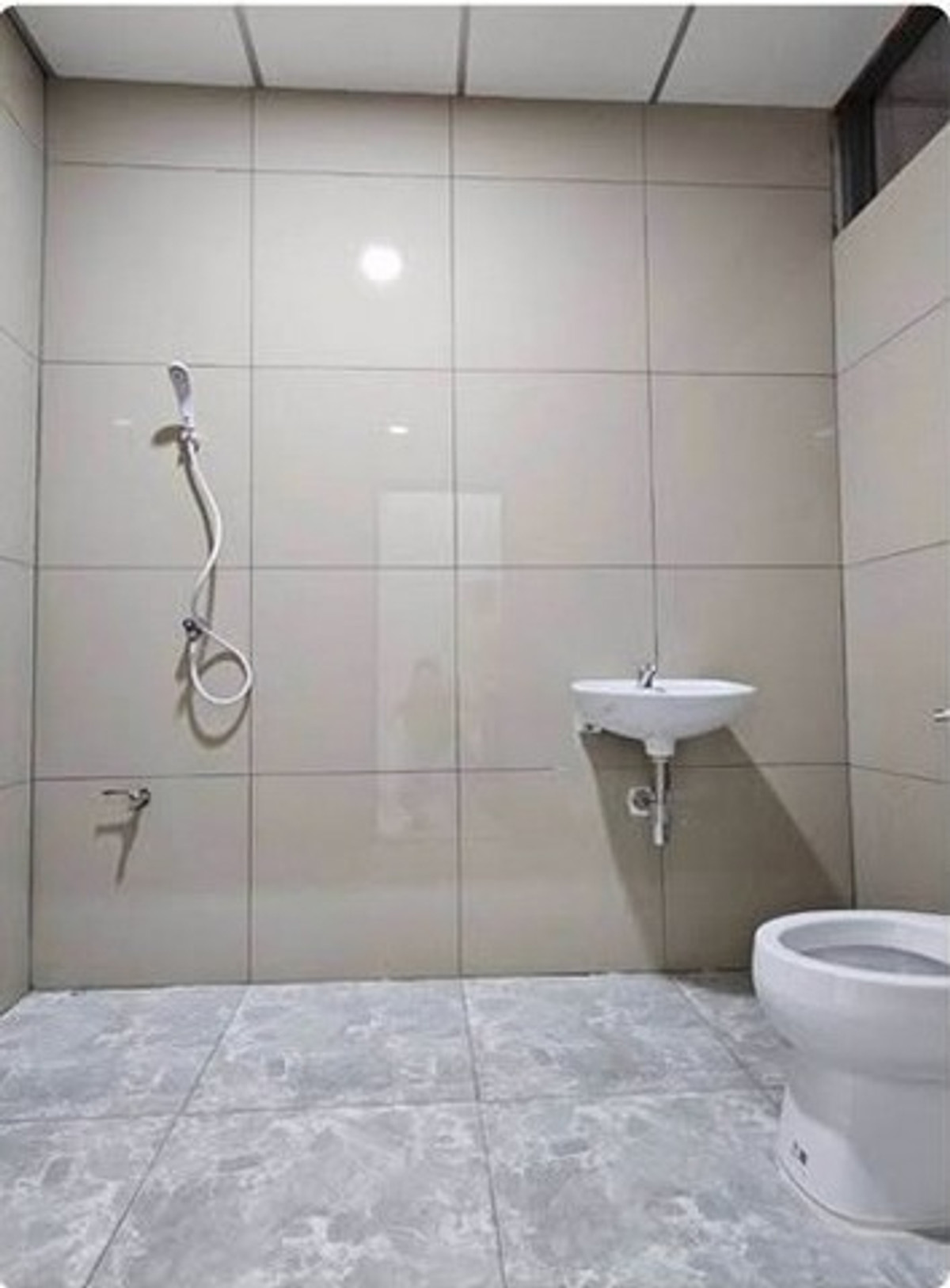 For RentShop HouseSathorn, Narathiwat : HR3300 for sale/rent, commercial building, 6 floors, 2 units (newly renovated) | Charoen Rat-Sathorn location, connected to each other, spacious usable area up to 660 sq m., along Soi Charoen Rat Road.