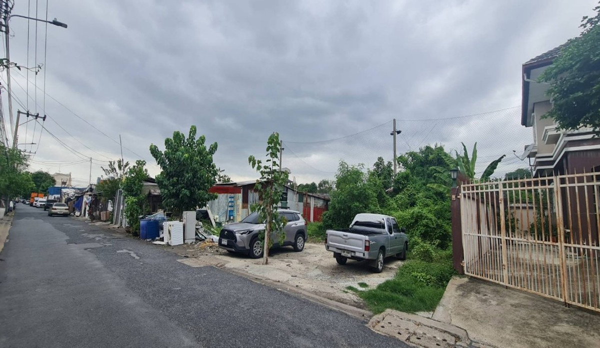 ขายที่ดินรัชดา ห้วยขวาง : ที่ดินเปล่าติดถนนคอนกรีต 83 ตรว. ถ.รัชดาภิเษก ซ.36 แยก 9-3-4 ลาดยาว บางซื่อ กทม.