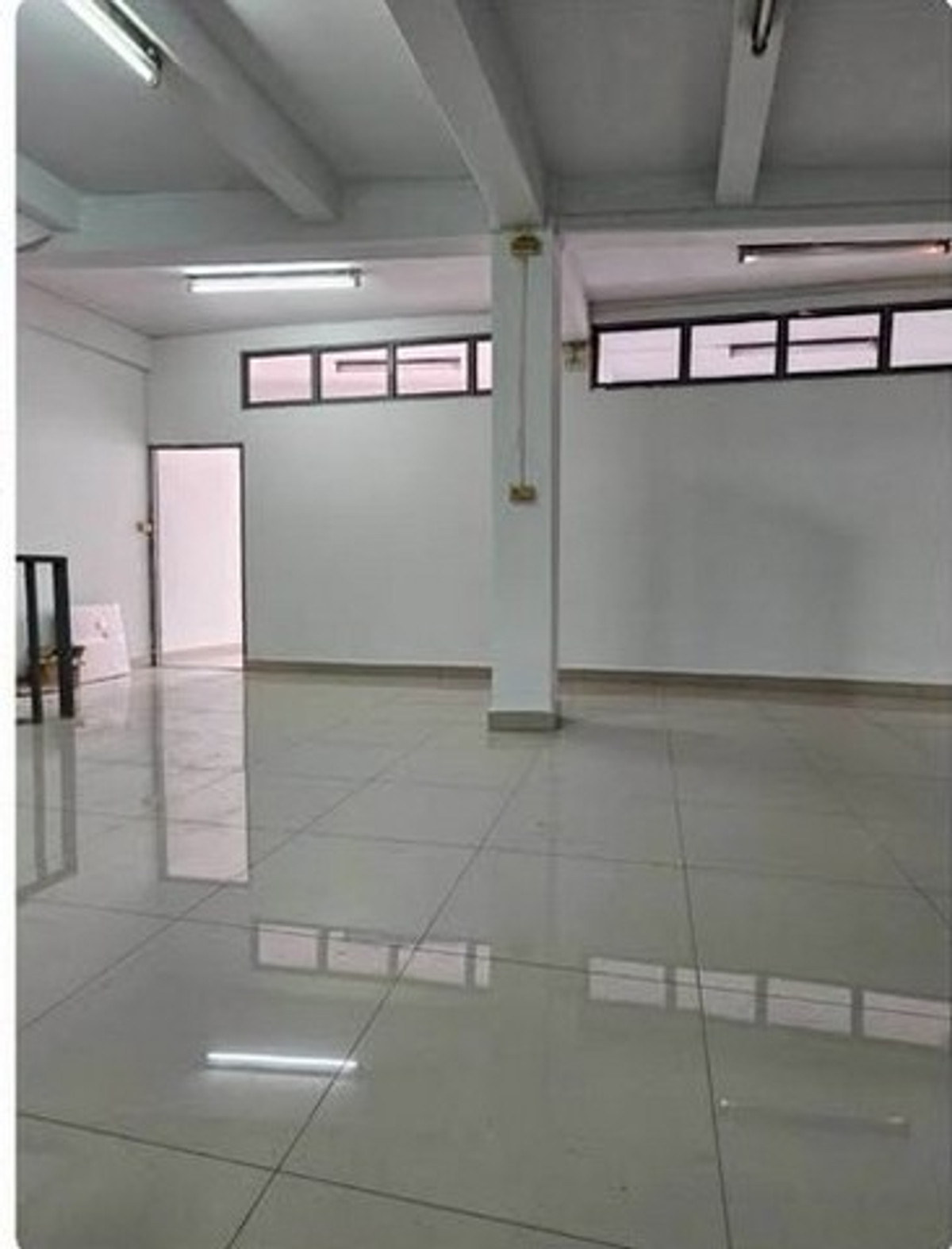 For RentShop HouseSathorn, Narathiwat : HR3300 for sale/rent, commercial building, 6 floors, 2 units (newly renovated) | Charoen Rat-Sathorn location, connected to each other, spacious usable area up to 660 sq m., along Soi Charoen Rat Road.