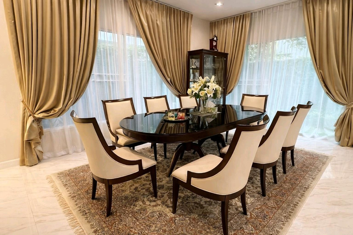 ให้เช่าบ้านลาดกระบัง สุวรรณภูมิ : ให้เช่า บ้านหรู ย่านบางนา ใกล้ Mega Bangna ❤️ Rare Item