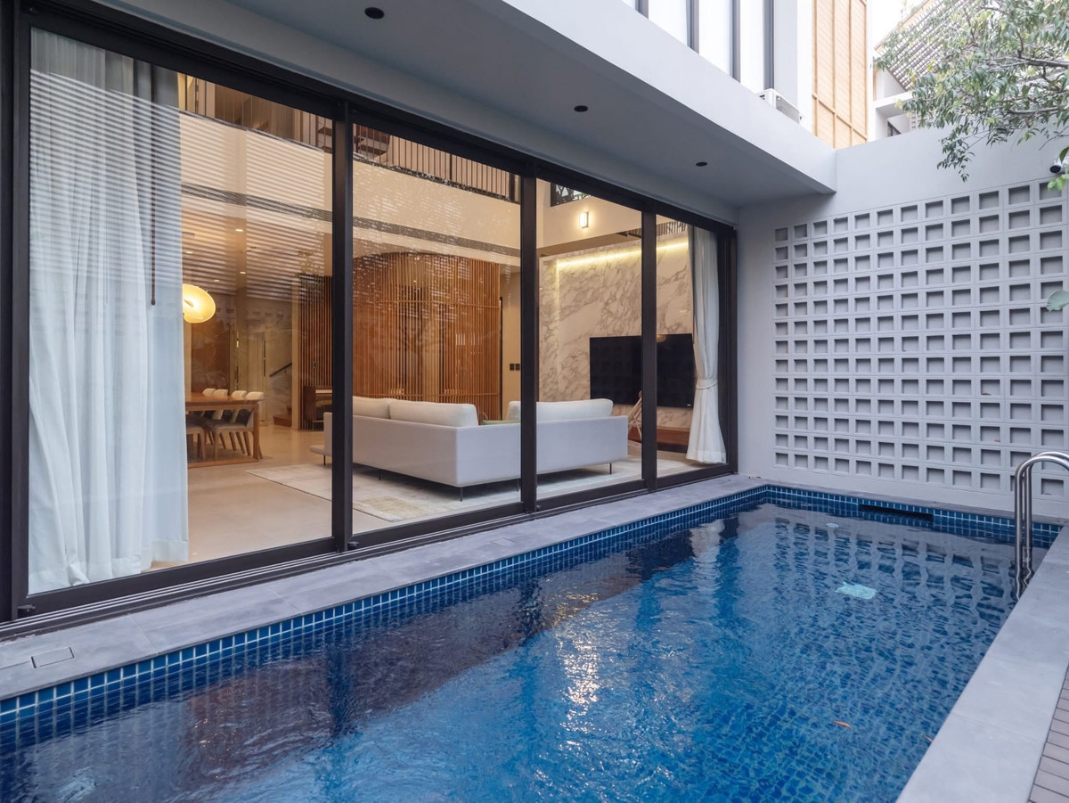 บ้านสะพานควาย จตุจักร : Ultra Luxury Home - Baan Baan Viphavadi 20 มีสระว่ายน้ำ,ลิฟต์โดยสาร, Solar Cell ส่วนตัว 5 ห้องนอน ใกล้ BTS