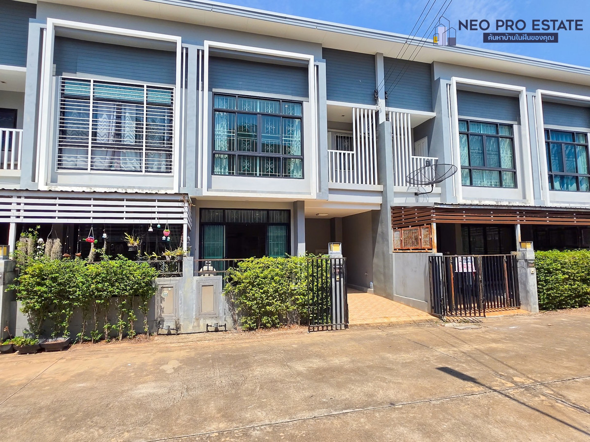 ขายทาวน์โฮมขอนแก่น : ทาวน์เฮาส์  หน้ากว้าง 5.8 ม. 3นอน 3น้ำ ห่างถ.มิตรภาพ 400 ม. ใกล้มข. - รพ.ศรีนครินทร์ 