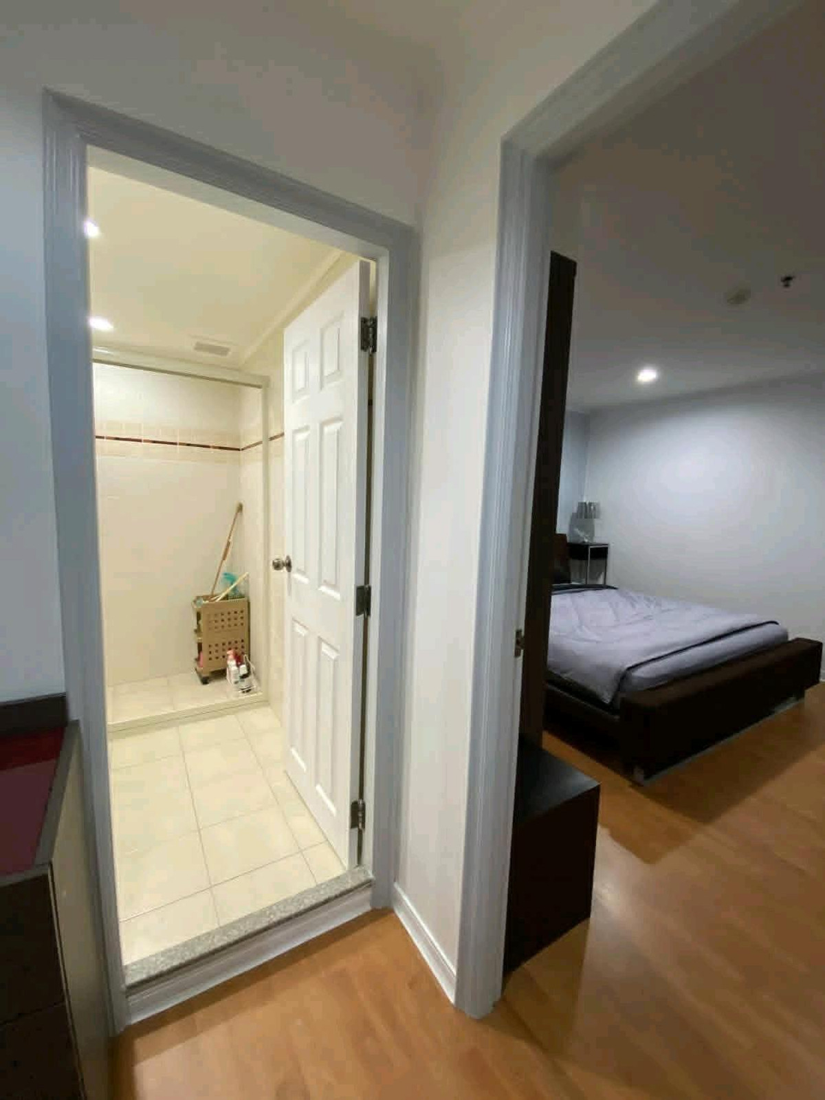 For RentCondoOnnut, Udomsuk : 🍃 Condo, good location, Soi On Nut 3, near food sources and department stores, convenient travel ✨