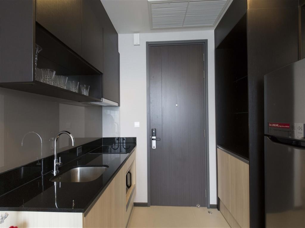 For SaleCondoSukhumvit, Asoke, Thonglor : 🔥Urgent Sale+🔥 Edge Sukhumvit 23, near BTS Asoke and MRT Sukhumvit stations. Fully furnished and ready to move in.