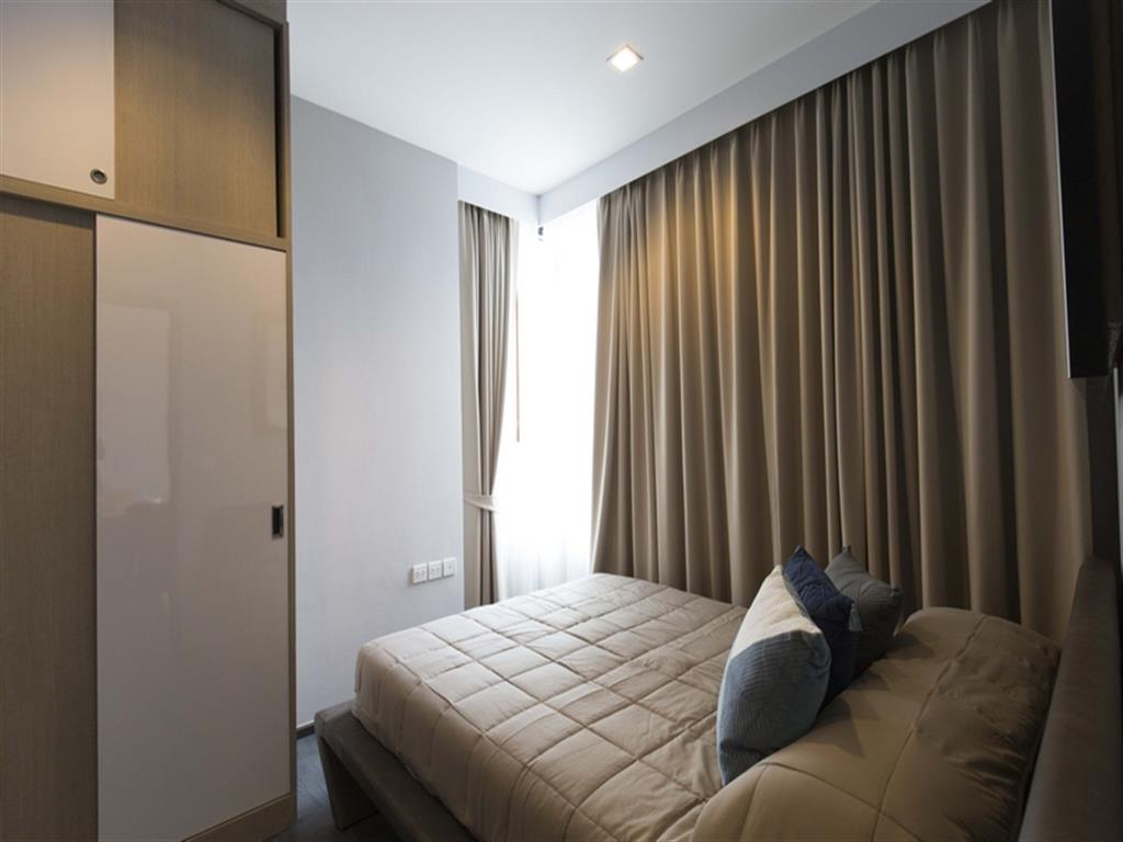 For SaleCondoSukhumvit, Asoke, Thonglor : 🔥Urgent Sale+🔥 Edge Sukhumvit 23, near BTS Asoke and MRT Sukhumvit stations. Fully furnished and ready to move in.