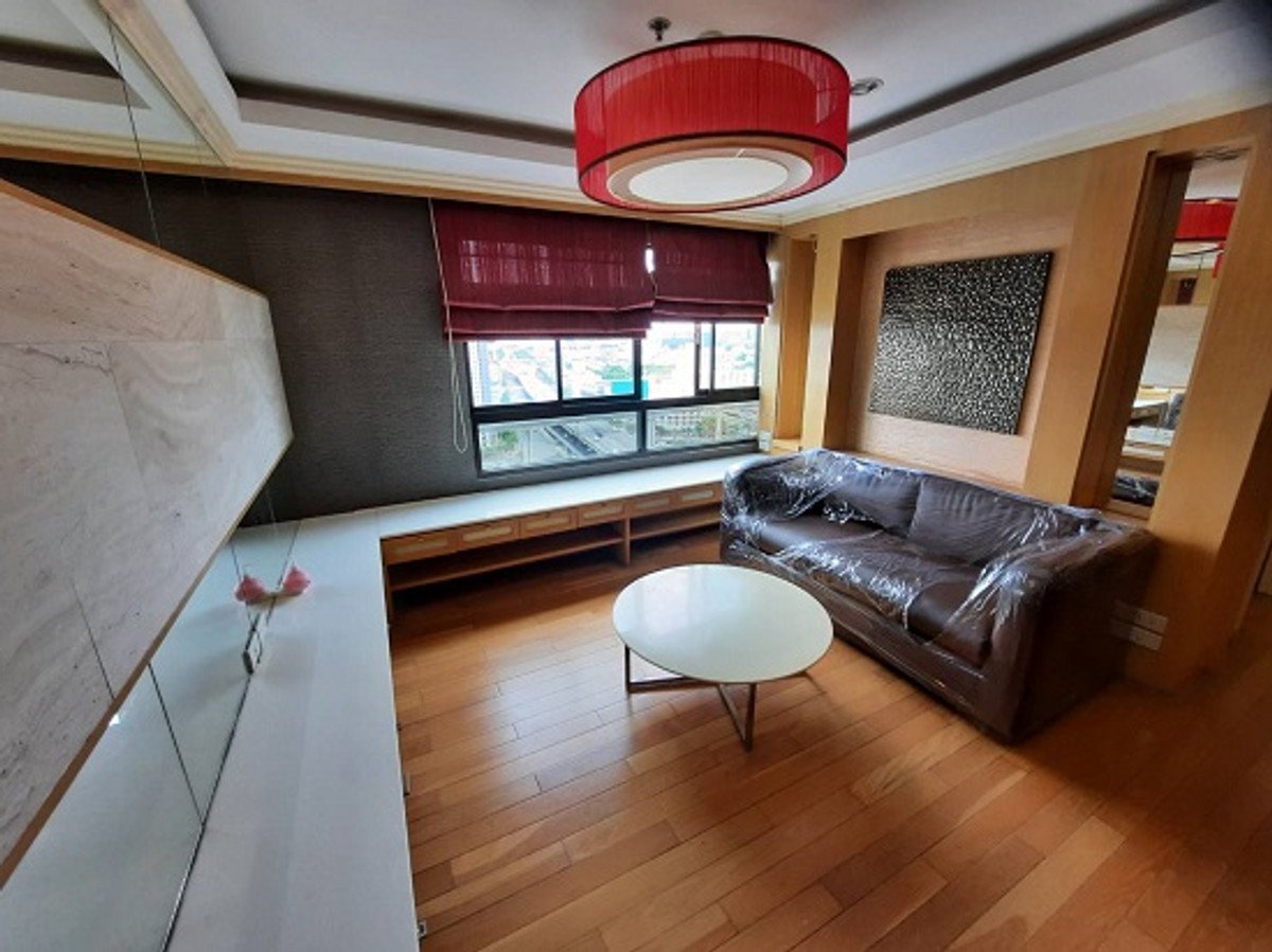 ให้เช่าคอนโดปิ่นเกล้า จรัญสนิทวงศ์ : คอนโดให้เช่า ลุมพินีเพลส ปิ่นเกล้า 1 ขนาด 64 ตร.ม 2 นอน 2 ห้องน้ำ เฟอร์ฯ ครบ ห้องมุม