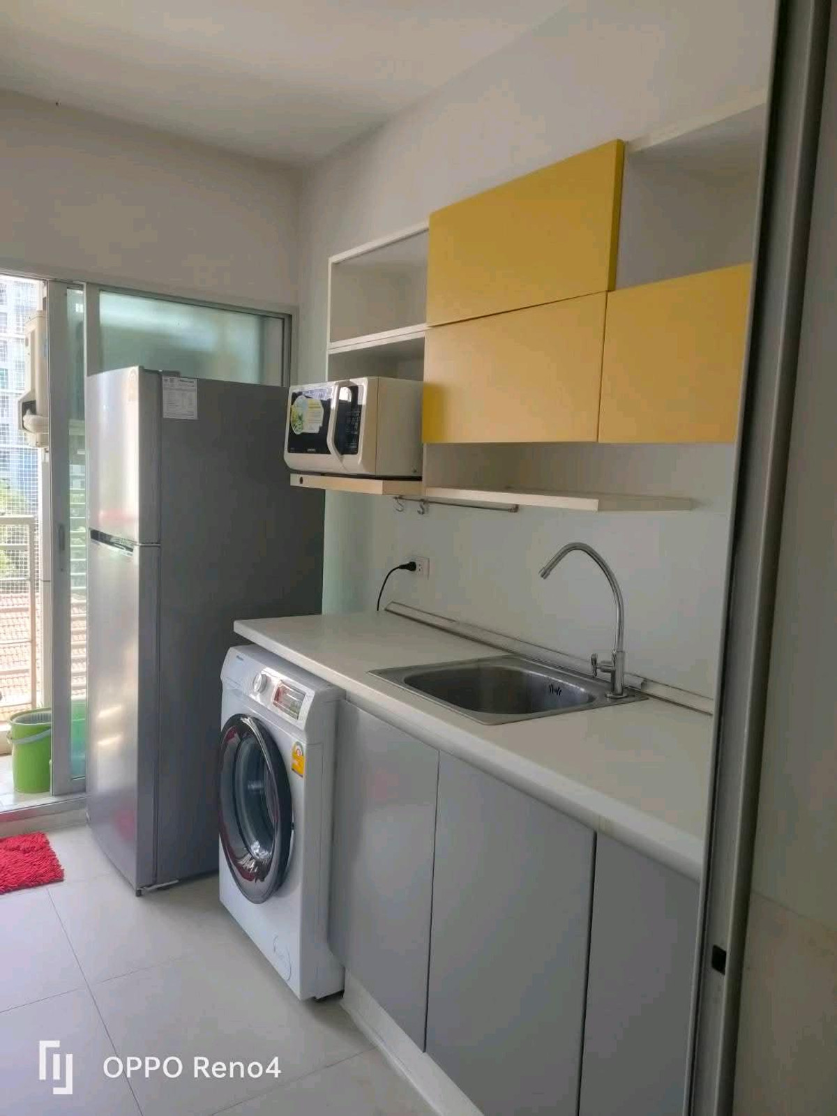 For RentCondoLadprao, Central Ladprao : 📍 Good location, convenient travel, near MRT Lat Phrao, only 750 meters, beautiful room, separate kitchen, ready to move in ✨