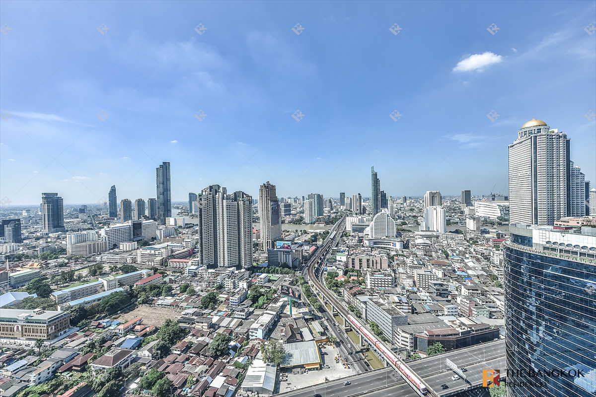 ขายคอนโดสาทร นราธิวาส : 🏙️ High-Floor Luxury Living - The Bangkok Sathorn near BTS Surasak