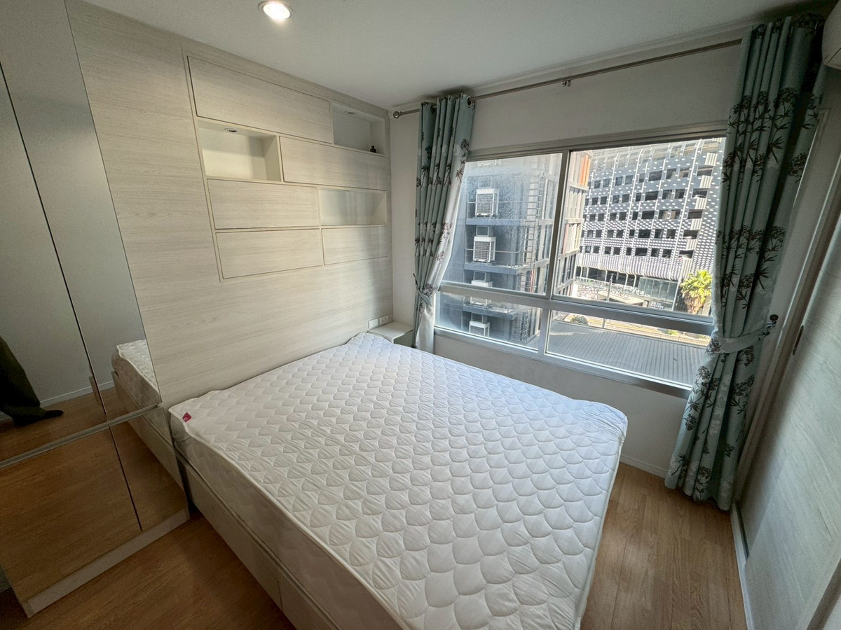 For RentCondoPattanakan, Srinakarin : Urgent for rent!! Near Airportlink Hua Mak Station/ Room ready to move in 30 March 2026 ✨Lumpini Place Srinakarin - Hua Mak Station