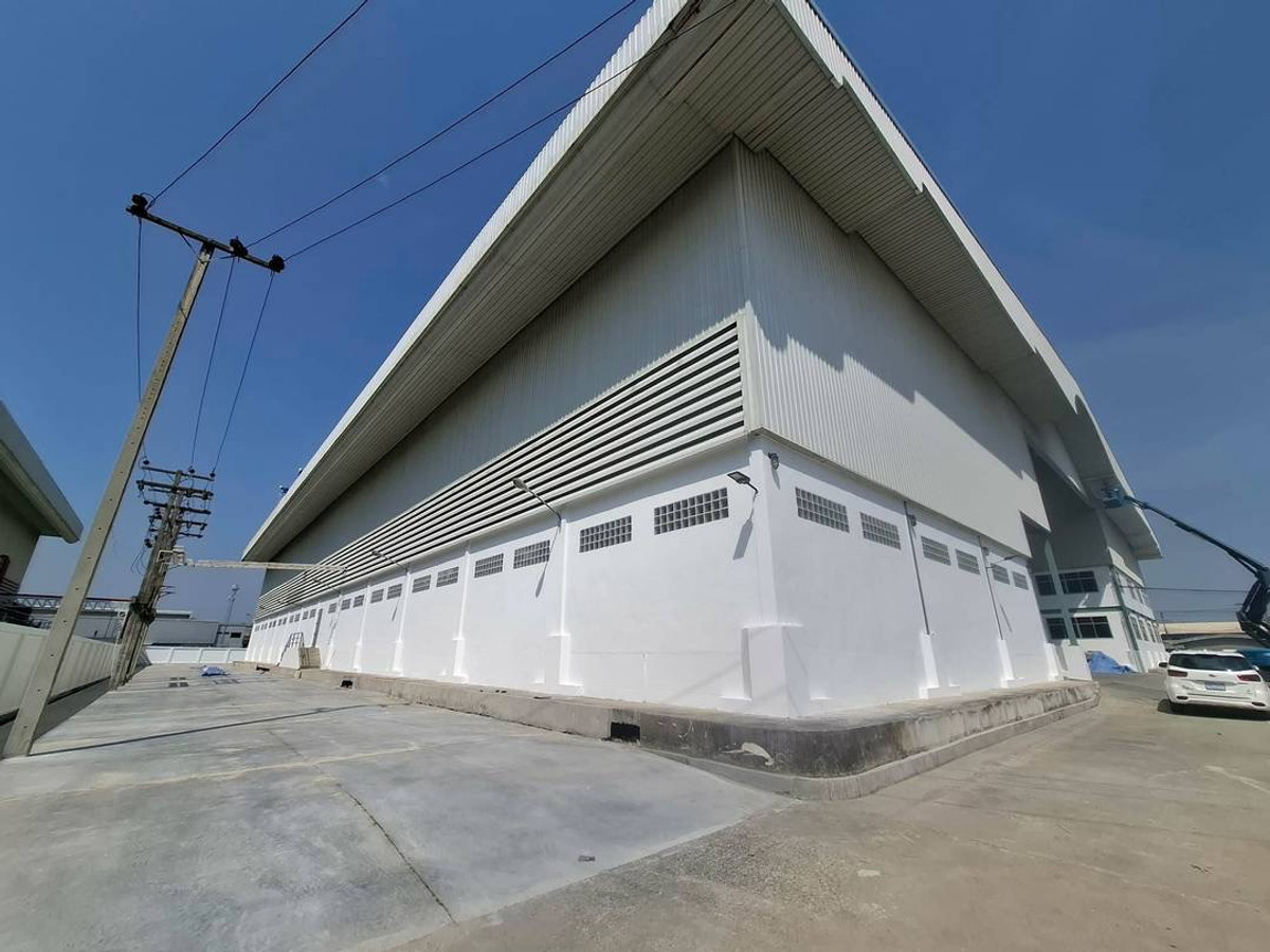 For RentFactoryBangna, Bearing, Lasalle : Warehouse, factory for rent, 6-3-72 rai, purple area 5508 sq m, Bangna-Trad km. 23, outbound, near Suvarnabhumi Airport.