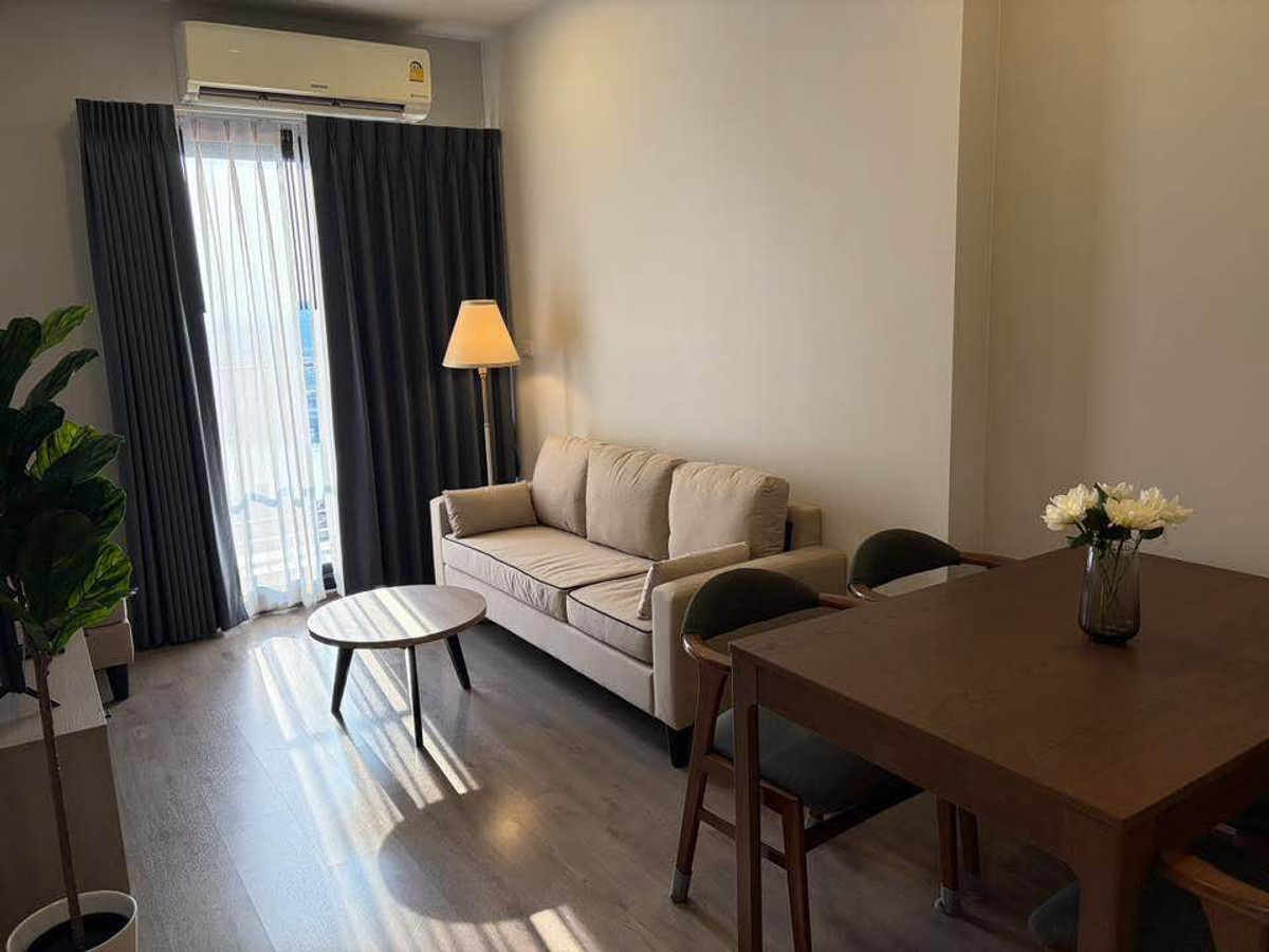 For RentCondoBang Sue, Wong Sawang, Tao Pun : 🧡🪐Chapter One Flow🪐🧡 2 Beds 1 Bath, Rental 20,000 Baht