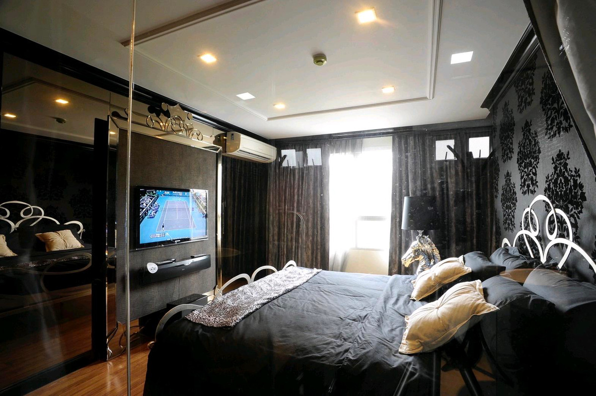 คอนโดสุขุมวิท อโศก ทองหล่อ : The clover 2 bed 2 bath เช่าหรือขาย