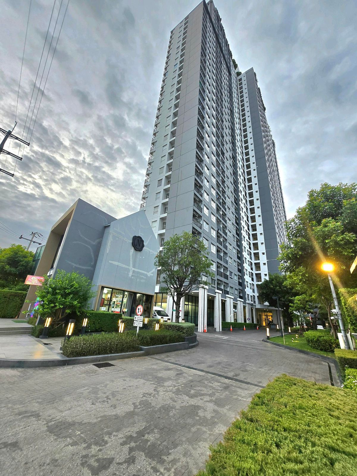 For RentCondoSamut Prakan,Samrong : 🙏🙏For rent Notting Hill Sukhumvit - Praksa (Notting Hill Sukhumvit - Praksa)