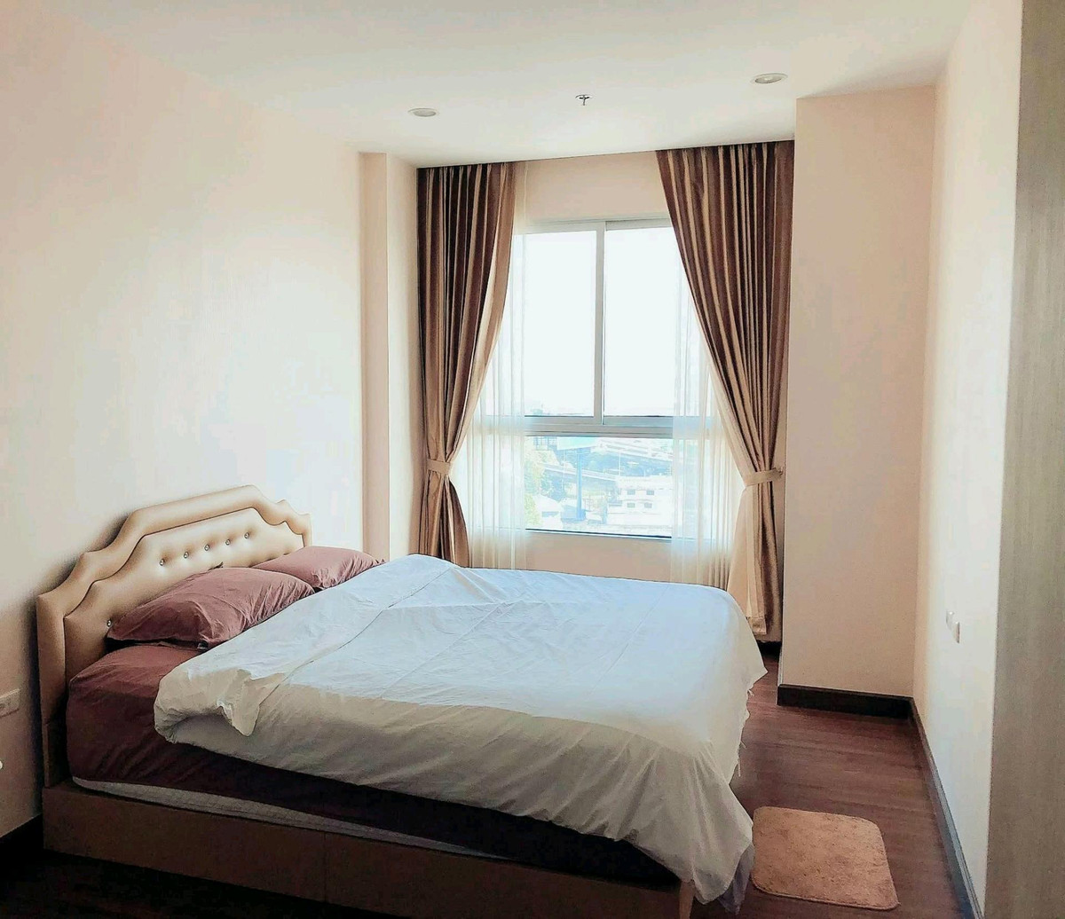 For SaleCondoSathorn, Narathiwat : Condo for sale Supalai Lite Sathorn – Charoenrat…
📐 Size 49 sq m.

🏢 Floor 12A

🌆 City view, seeing the Mahanakhon building At night the view is very beautiful.

🛏 1 bedroom | 🚿 1 bathroom | 1 living room | 1 kitchen

🛋 Fully furnished Ready to move in

💰