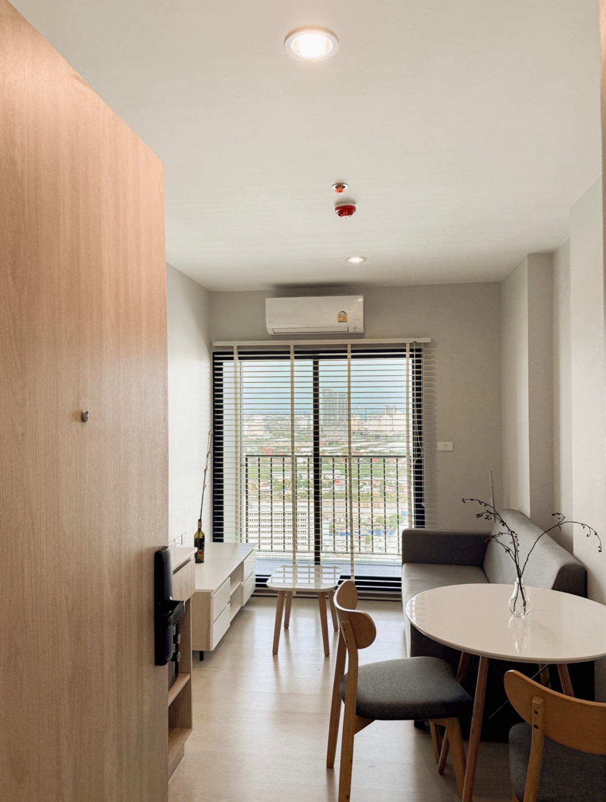 ให้เช่าคอนโดพัฒนาการ ศรีนครินทร์ : ให้เช่าคอนโดใหม่ Nue Noble ศรีนครินทร์ – ลาซาล (25.99 ตร.ม.) 1 นอน 1 น้ำ พร้อมเข้าอยู่