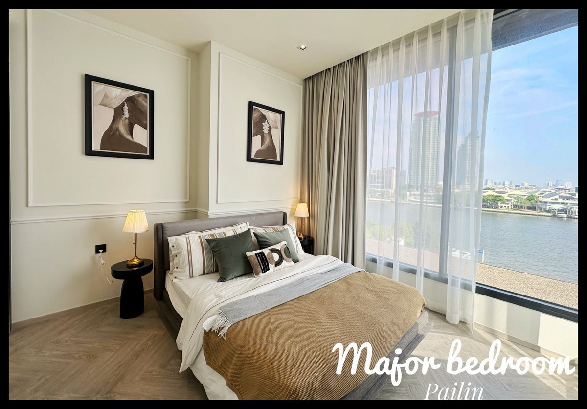 CondoWongwianyai, Charoennakor : Luxury Riverside Residence with Private Lift | 2 Bedrooms | 75 SQ.M. 2 Parking