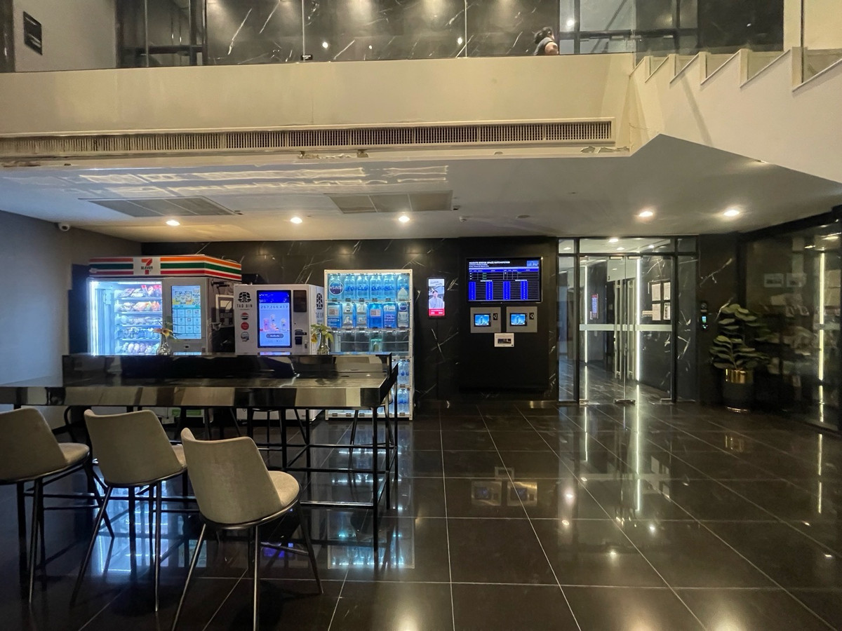 For RentCondoKasetsart, Ratchayothin : For rent: Knightsbride Space Ratchayothin, 32nd floor, city view, next to Bts Phahonyothin 24, walk into the condo ✨🚆