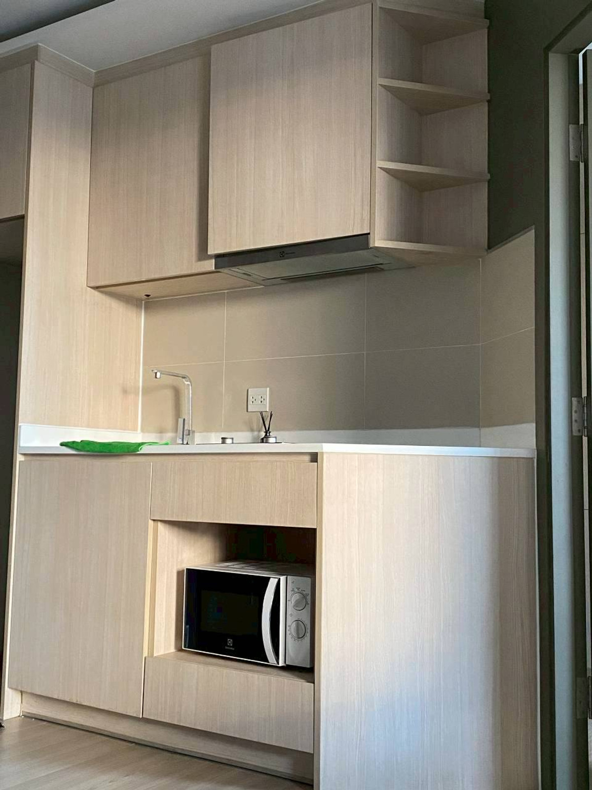 ให้เช่าคอนโดราชเทวี พญาไท : Maestro 12 Ratchathewi 1bed 32 Sqm Fullyfurnish , Pet Friendly 18,000-