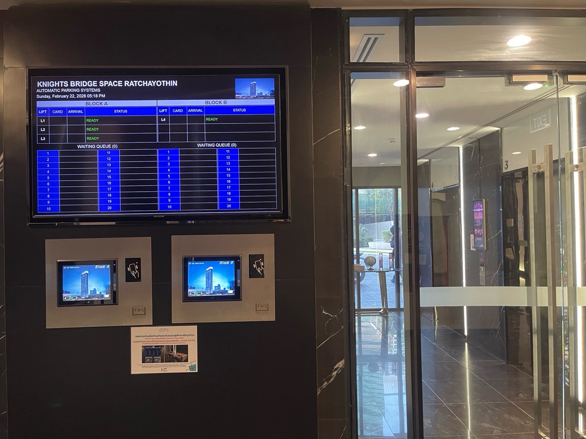 For RentCondoKasetsart, Ratchayothin : For rent: Knightsbride Space Ratchayothin, 32nd floor, city view, next to Bts Phahonyothin 24, walk into the condo ✨🚆