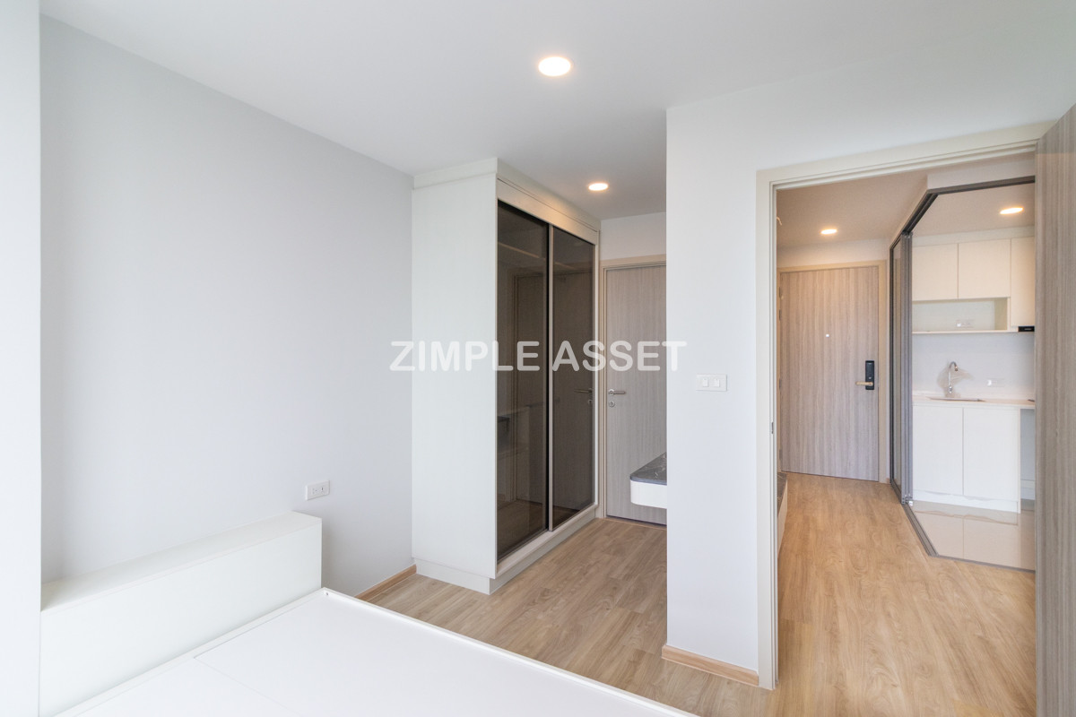 For SaleCondoOnnut, Udomsuk : Line ID: @zimple_asset 🌟 Brand-new unit for sale at ESQUE Sukhumvit 101/1 with furniture, starting from 24–25 sqm. Special price starting from 2.5x MB. Add Line now to receive exclusive discounts and special gifts! 🎉