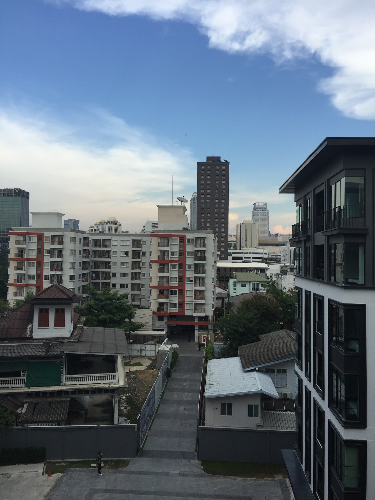 ให้เช่าคอนโดสยาม จุฬา สามย่าน : ให้เช่า! The Reserve Kasemsan 3 แต่งครบพร้อมลากกระเป๋าเข้าอยู่! 1 นอน 38 ตรม.ทำเลทองใจกลางสยาม-ปทุมวัน