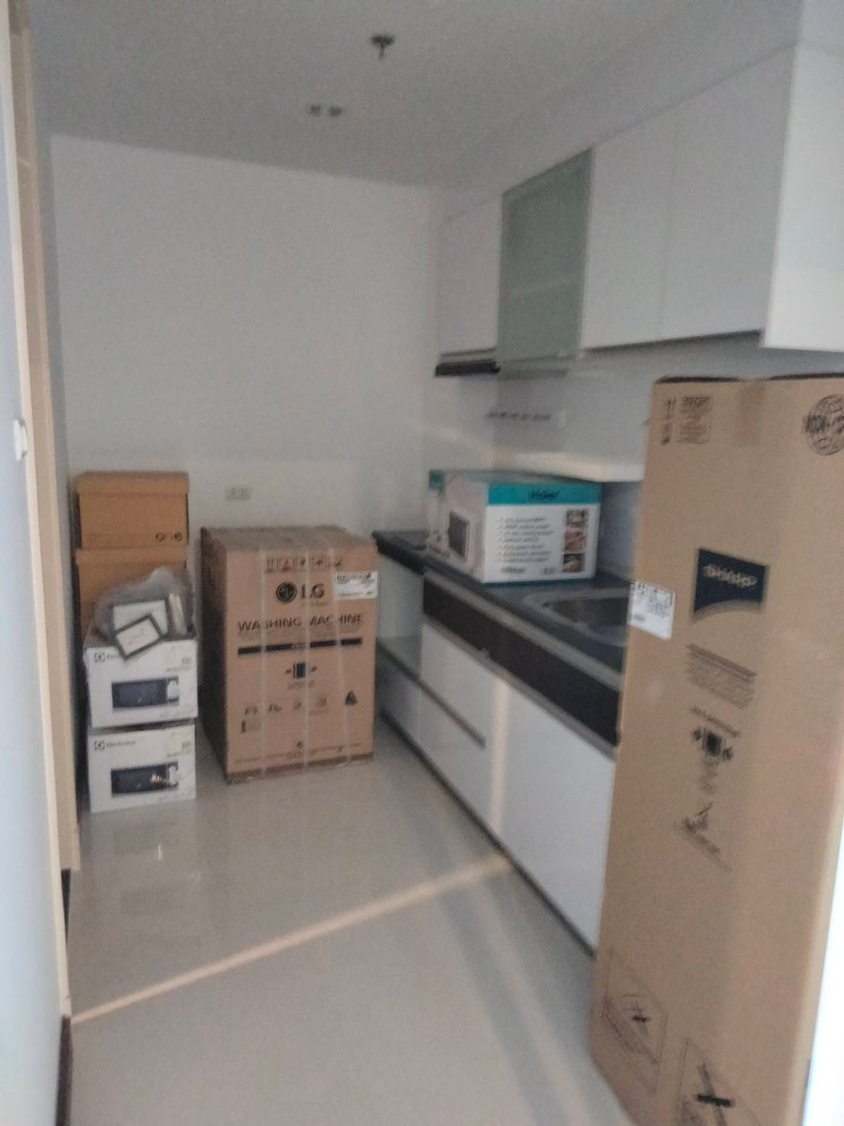 ให้เช่าคอนโดพระราม 3 สาธุประดิษฐ์ : ให้เช่า Supalai Prima Riva ห้องกว้าง 62 ตรม. แต่งครบพร้อมอยู่! ราคาดี