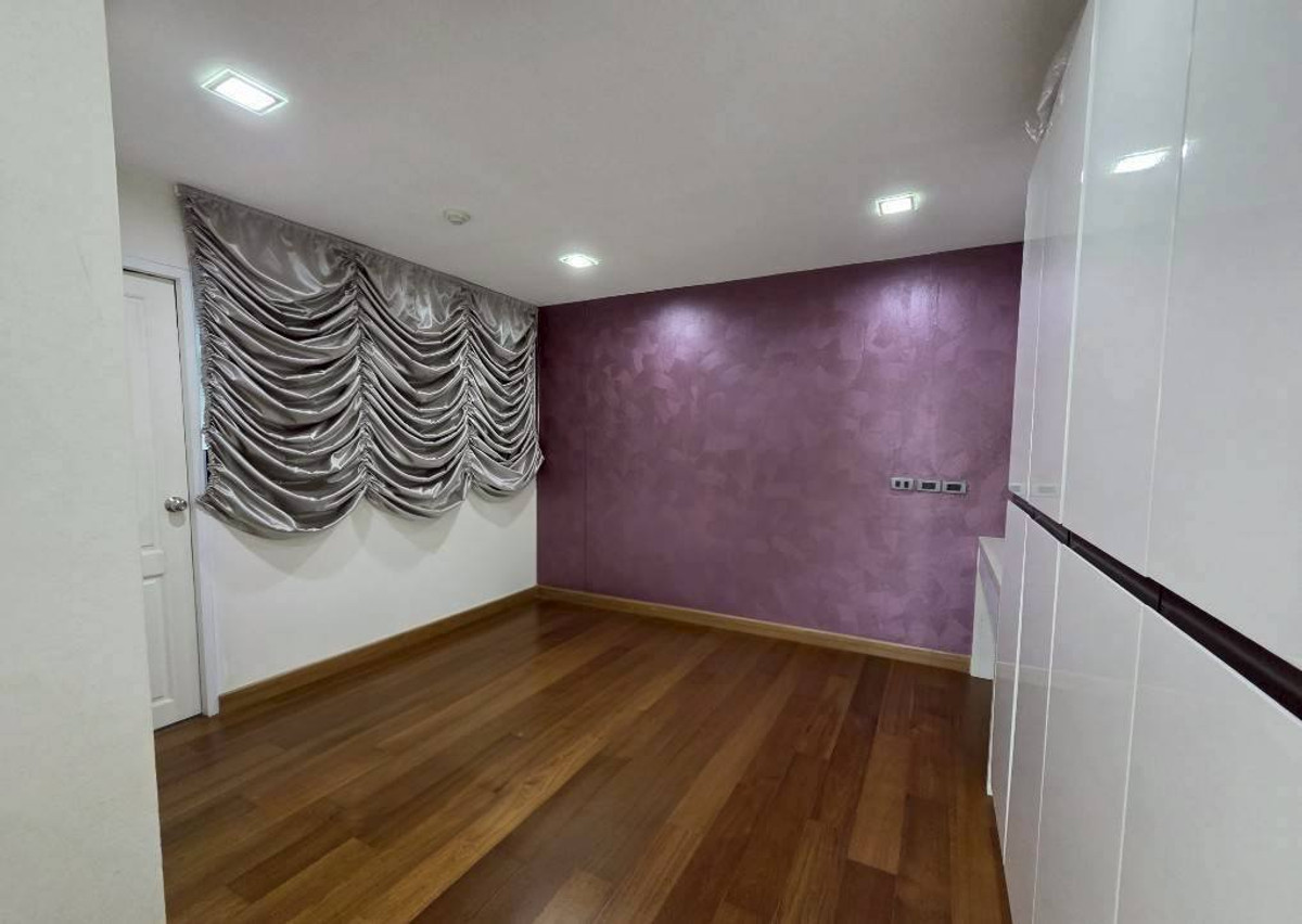 For SaleCondoSathorn, Narathiwat : Condo for sale Lumpini Place Narathiwat Ratchanakarin price 12,000,000 baht [JZs260301]