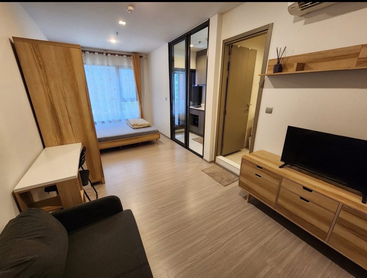 For RentCondoRama9, Petchburi, RCA : For rent: Life Asoke Hype