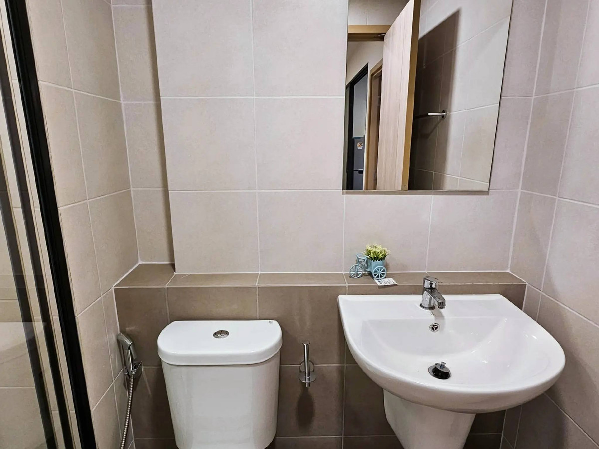 For RentCondoRamkhamhaeng, Hua Mak : For rent: D Condo Calm Ramkhamhaeng 40.