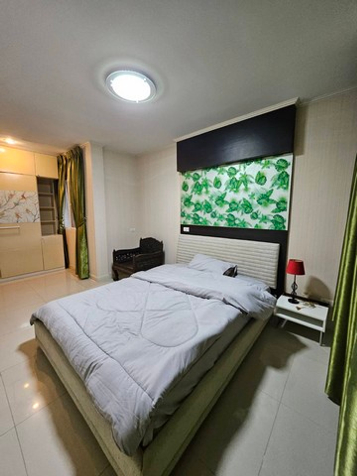 For RentHouseLadkrabang, Suwannaphum Airport : HR3293 Single house for rent, Supalai Suan Luang, next to the main road, Chaloem Phrakiat Rama 9, suitable for living or as a home office.