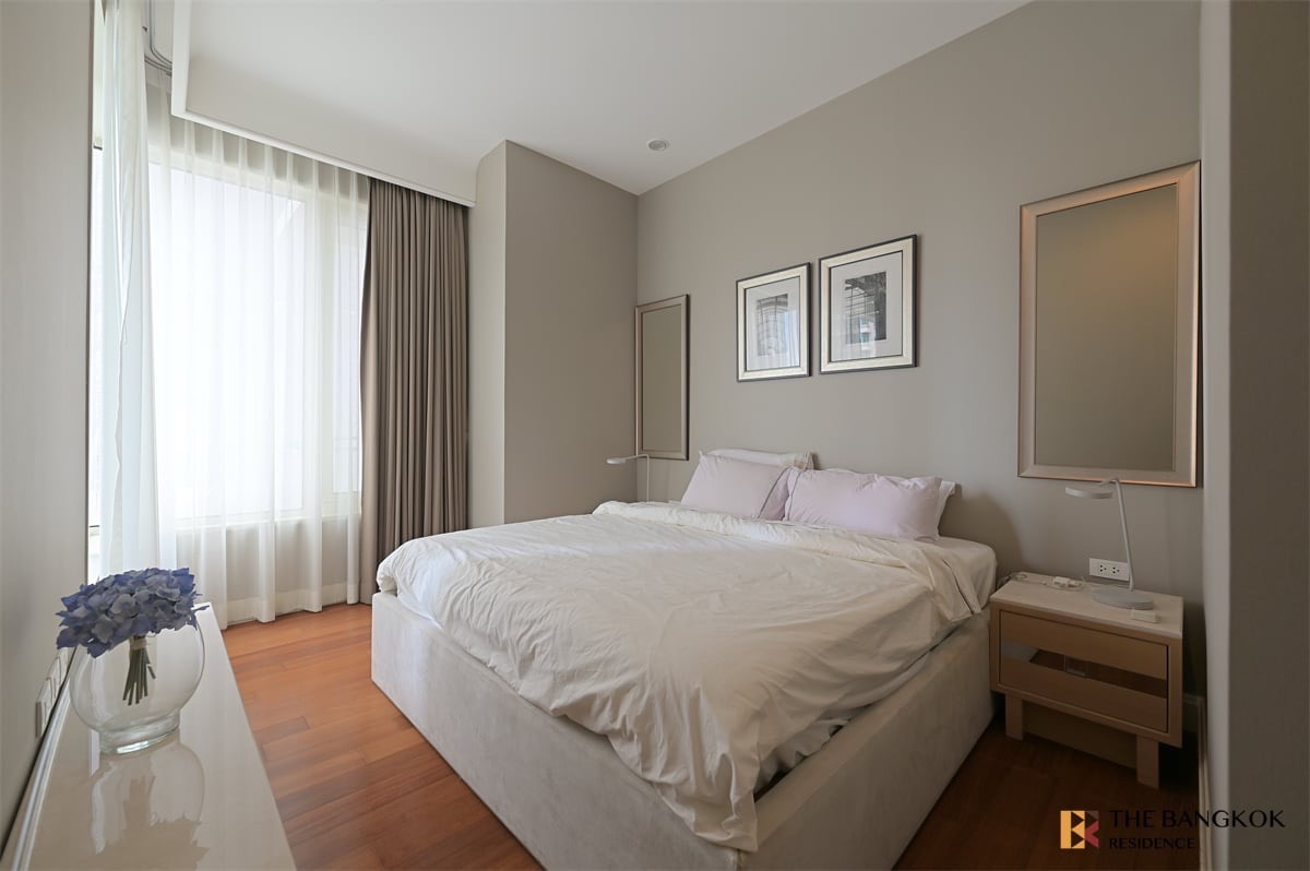 CondoWitthayu, Chidlom, Langsuan, Ploenchit : Q Langsuan 🏙️ Wake up every day in the good vibe neighborhood. by Cholly