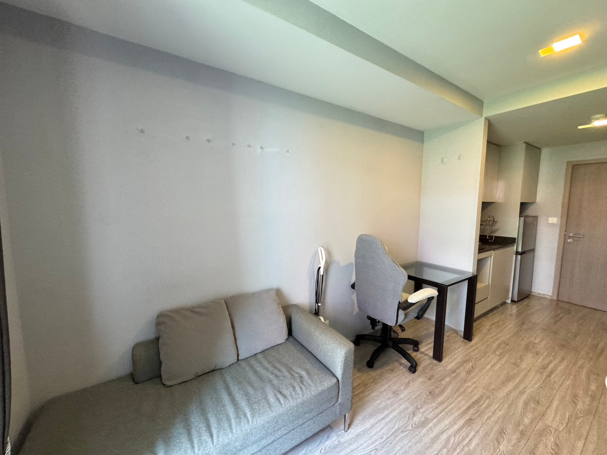 For RentCondoRatchathewi,Phayathai : Urgent for rent!! Ready to move in on March 30, 2026. Pet Friendly. Can raise dogs and cats. 🐶🐕✨Maestro 14 Siam-Ratchathewi