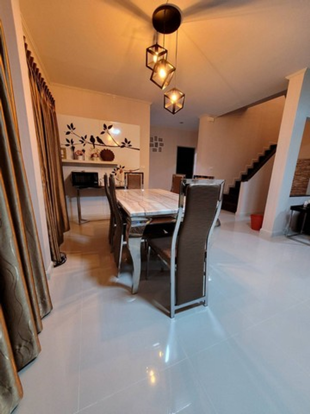 For RentHouseLadkrabang, Suwannaphum Airport : HR3293 Single house for rent, Supalai Suan Luang, next to the main road, Chaloem Phrakiat Rama 9, suitable for living or as a home office.