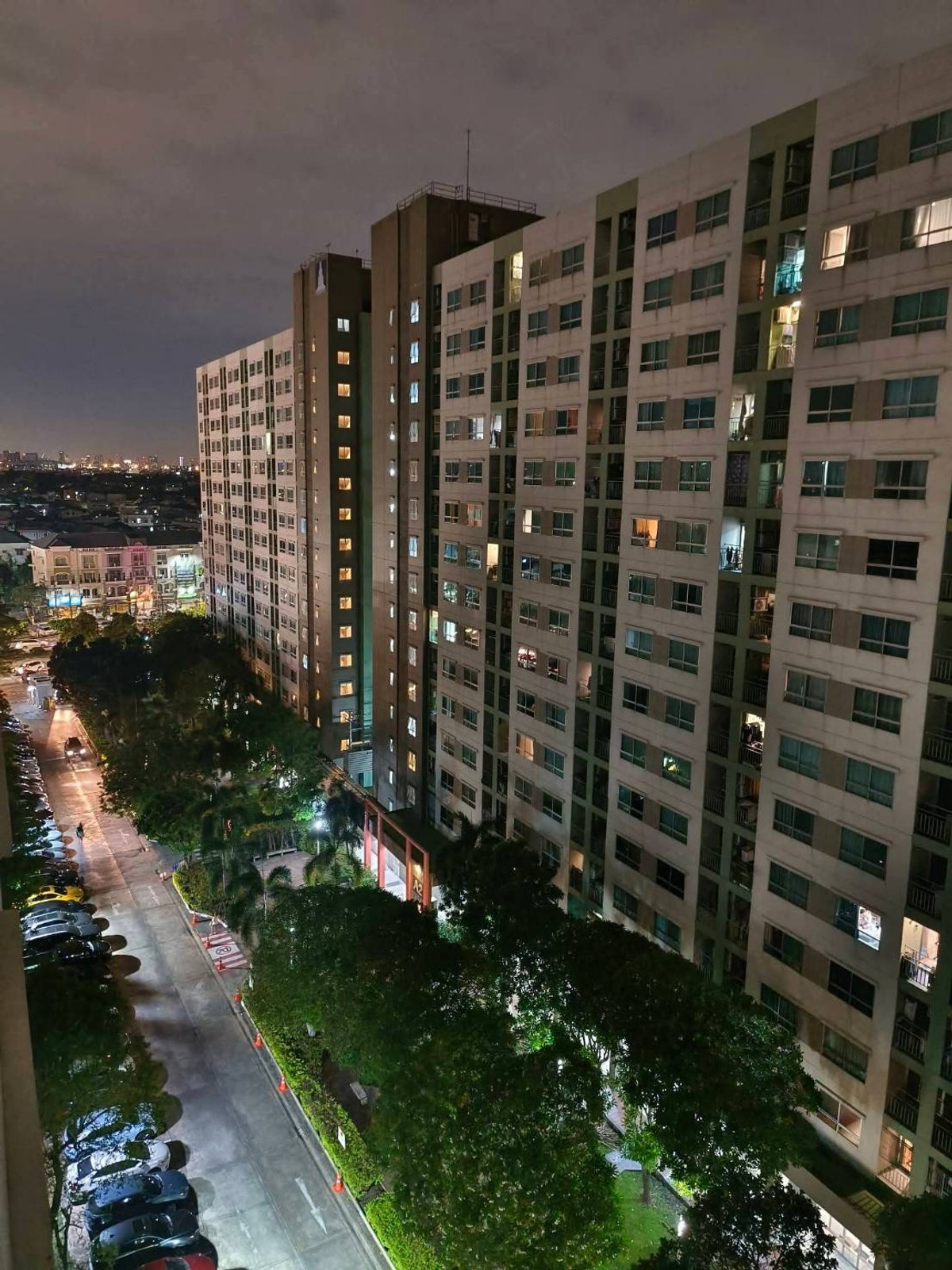 ขายคอนโดนวมินทร์ รามอินทรา : ลุมพินี พาร์ค นวมินทร์–ศรีบูรพา ราคาดีสุดในโครงการ! 