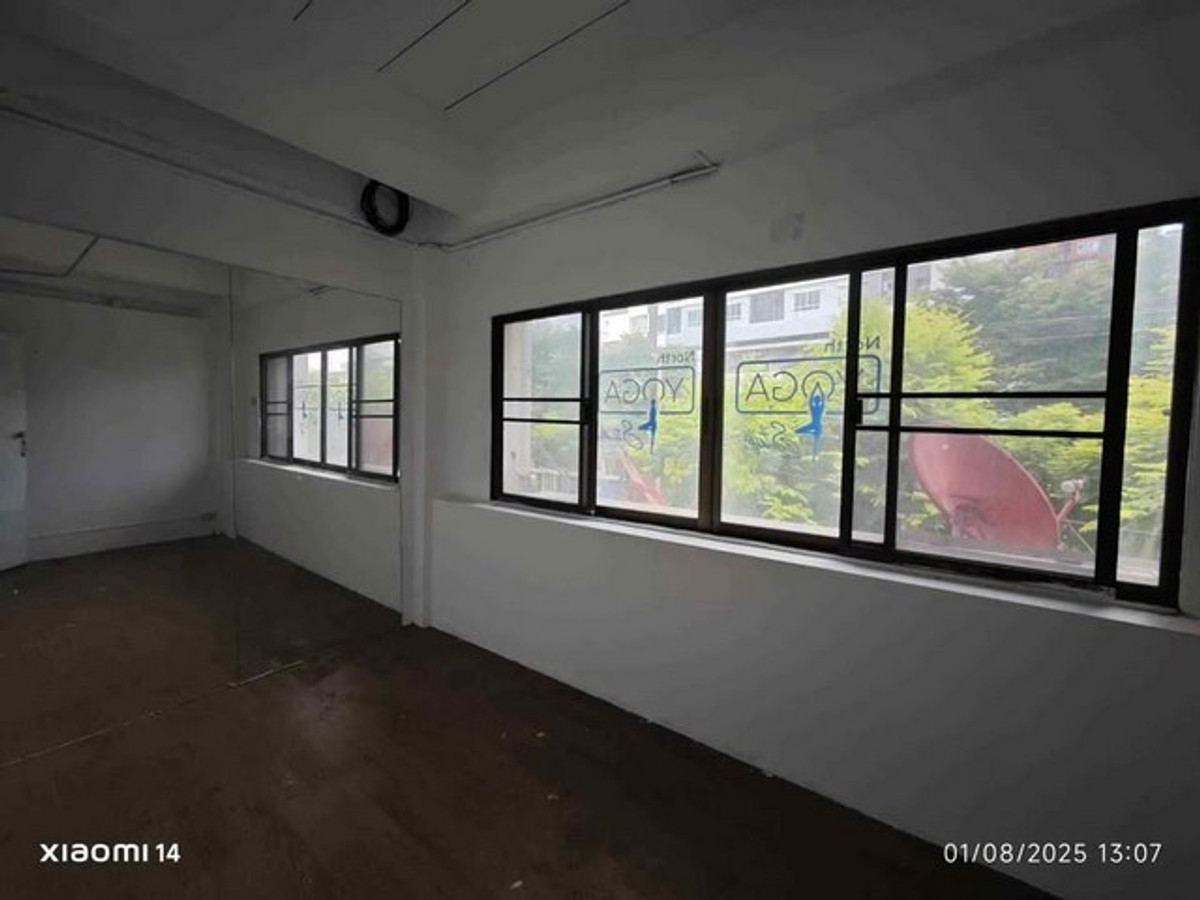 ให้เช่าอาคารพาณิชย์พระราม 3 สาธุประดิษฐ์ : HR3297ให้เช่าตึกแถวทำเลทอง พระราม 3 ตรงข้าม Central พระราม 3 ติดถนนนนทรี ใกล้คอนโด The Trust Residence ทำเลค้าขายที่เห็นชัดที่สุดในย่าน