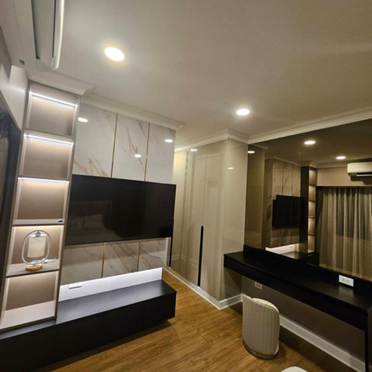 ให้เช่าบ้านบางนา แบริ่ง ลาซาล : HR3294หิ้วกระเป๋าเข้าอยู่ได้เลย! Centro Bangna บ้านเดี่ยว 300 ตร.ม. ฟรี WIFI + ดูแลสวน + กำจัดปลวกตลอดสัญญา