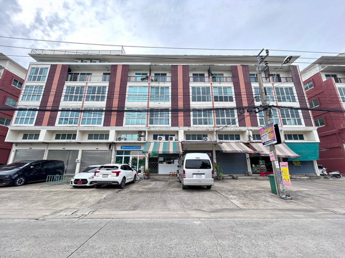 For SaleHome OfficeRama5, Ratchapruek, Bangkruai : Commercial building ready to move in ***opposite Central Westville Department Store, call 093 296 2878