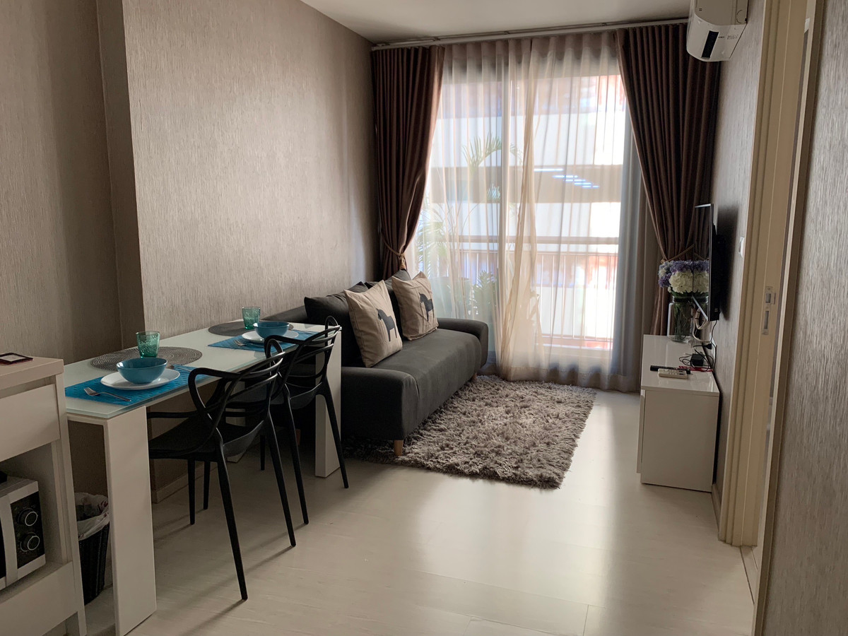ขายคอนโดสุขุมวิท อโศก ทองหล่อ : Rhythm Sukhumvit 42 / 1 Bedroom (SALE WITH TENENT), ริทึ่ม สุขุมวิท 42 / 1 ห้องนอน (ขายพร้อมผู้เช่า) JSMN012