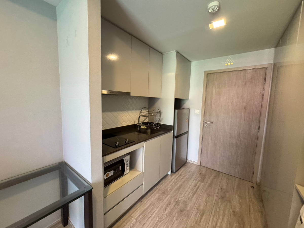 For RentCondoRatchathewi,Phayathai : Urgent for rent!! Ready to move in on March 30, 2026. Pet Friendly. Can raise dogs and cats. 🐶🐕✨Maestro 14 Siam-Ratchathewi