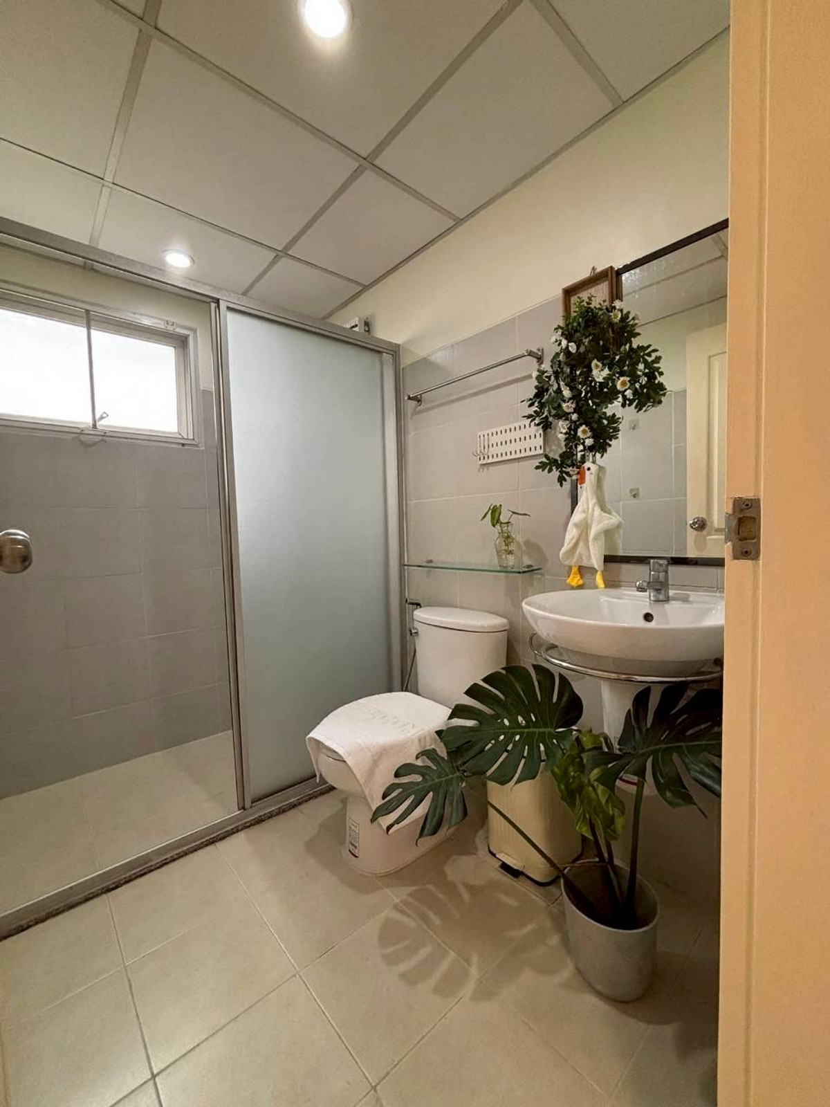 ขายคอนโดเกษตรศาสตร์ รัชโยธิน : ✅ S-SRT115 ✅ Line : @p2nproperty