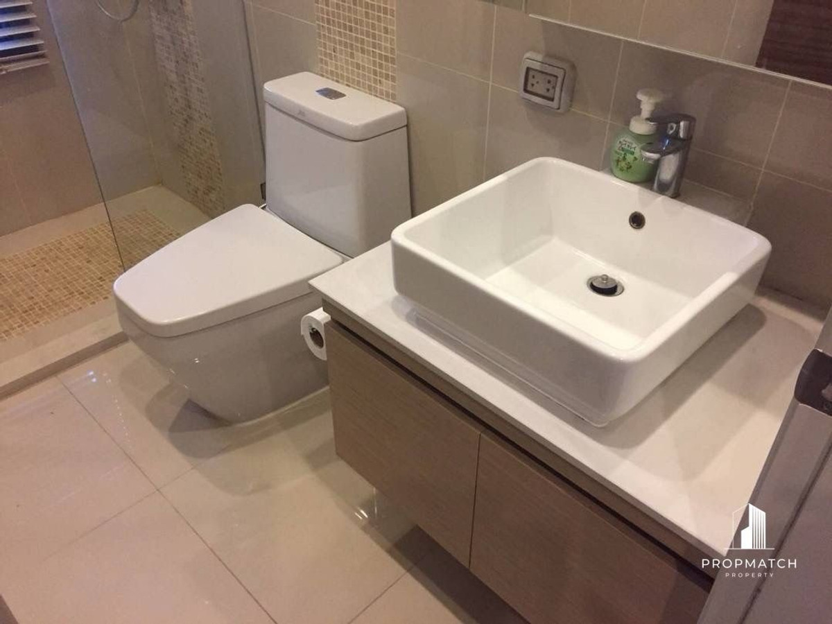 ขายคอนโดพระราม 9 เพชรบุรีตัดใหม่ RCA : Q Asoke (2bed1bath) 46sqm 8,500,000.-