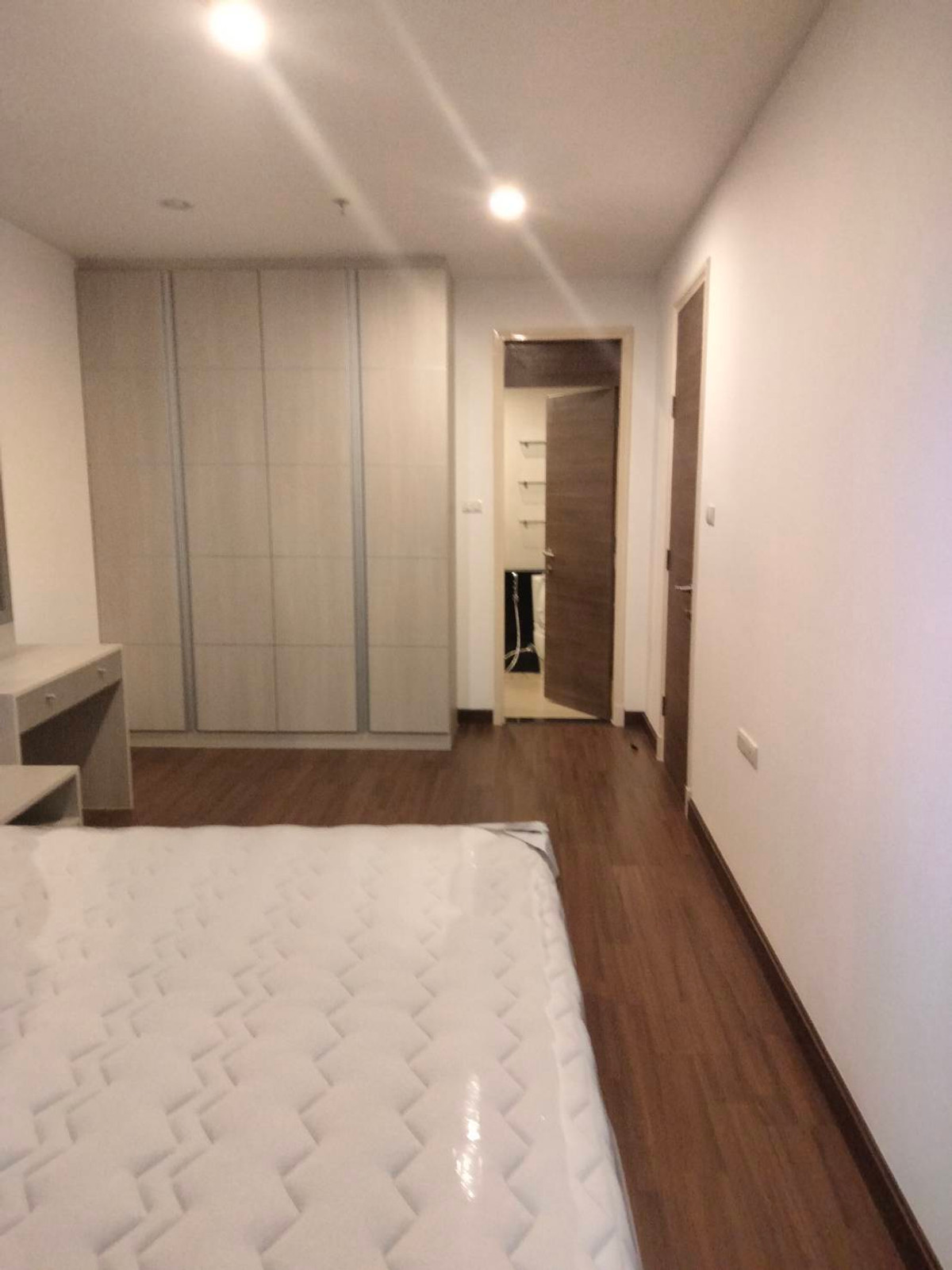 ให้เช่าคอนโดพระราม 3 สาธุประดิษฐ์ : ให้เช่า Supalai Prima Riva ห้องกว้าง 62 ตรม. แต่งครบพร้อมอยู่! ราคาดี