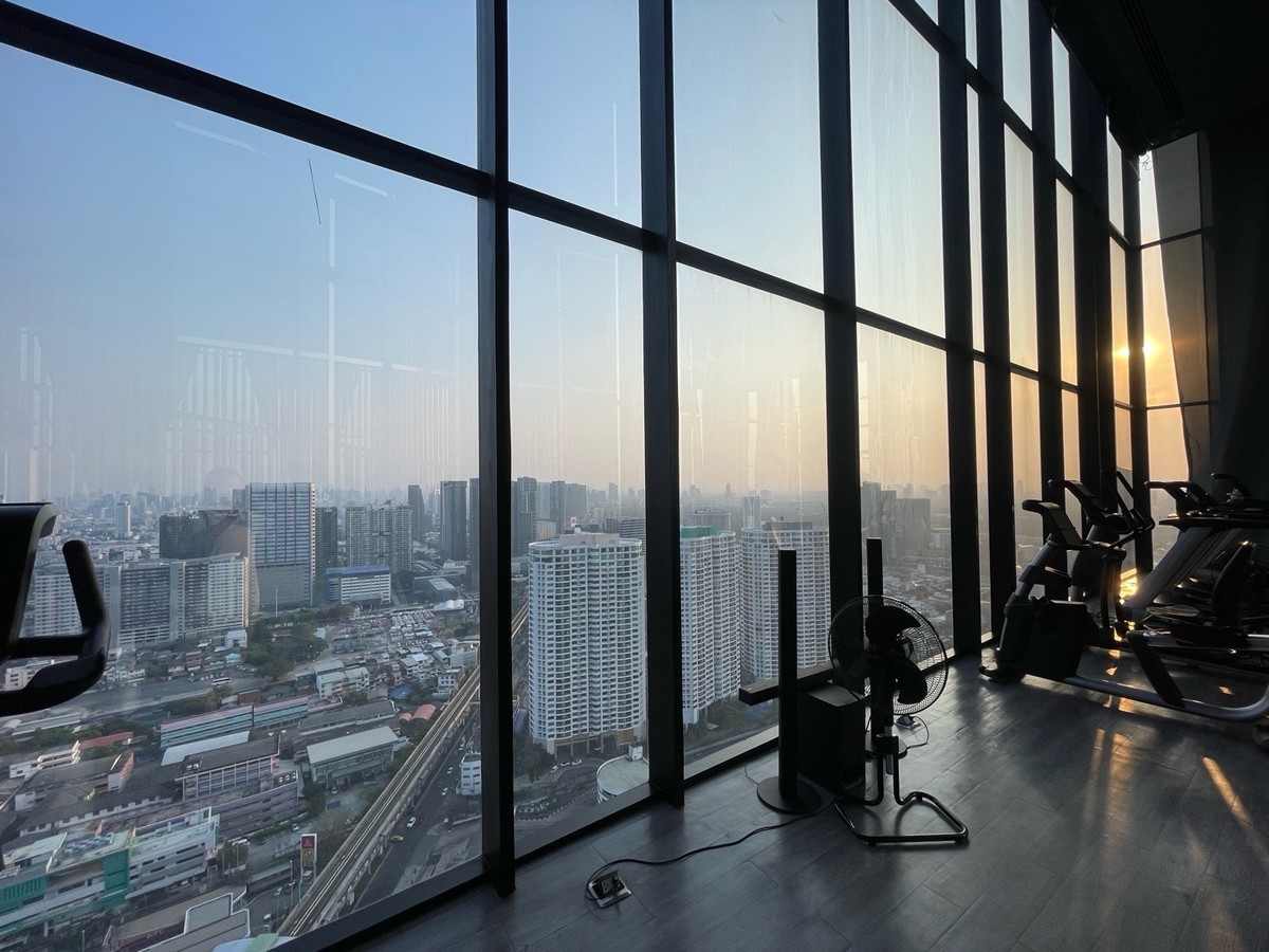 For RentCondoKasetsart, Ratchayothin : For rent: Knightsbride Space Ratchayothin, 32nd floor, city view, next to Bts Phahonyothin 24, walk into the condo ✨🚆