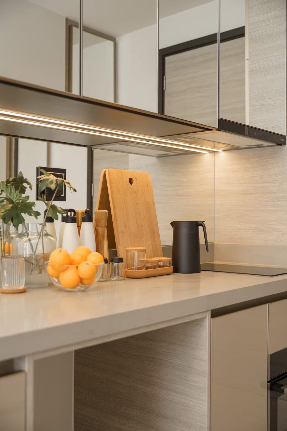 ให้เช่าคอนโดลาดพร้าว เซ็นทรัลลาดพร้าว : ให้เช่า ✨ The Crest Park Residences ✨ เฟอร์นิเจอร์ และ เครื่องใช้ไฟฟ้าครบ ใกล้ MRT พหลโยธิน