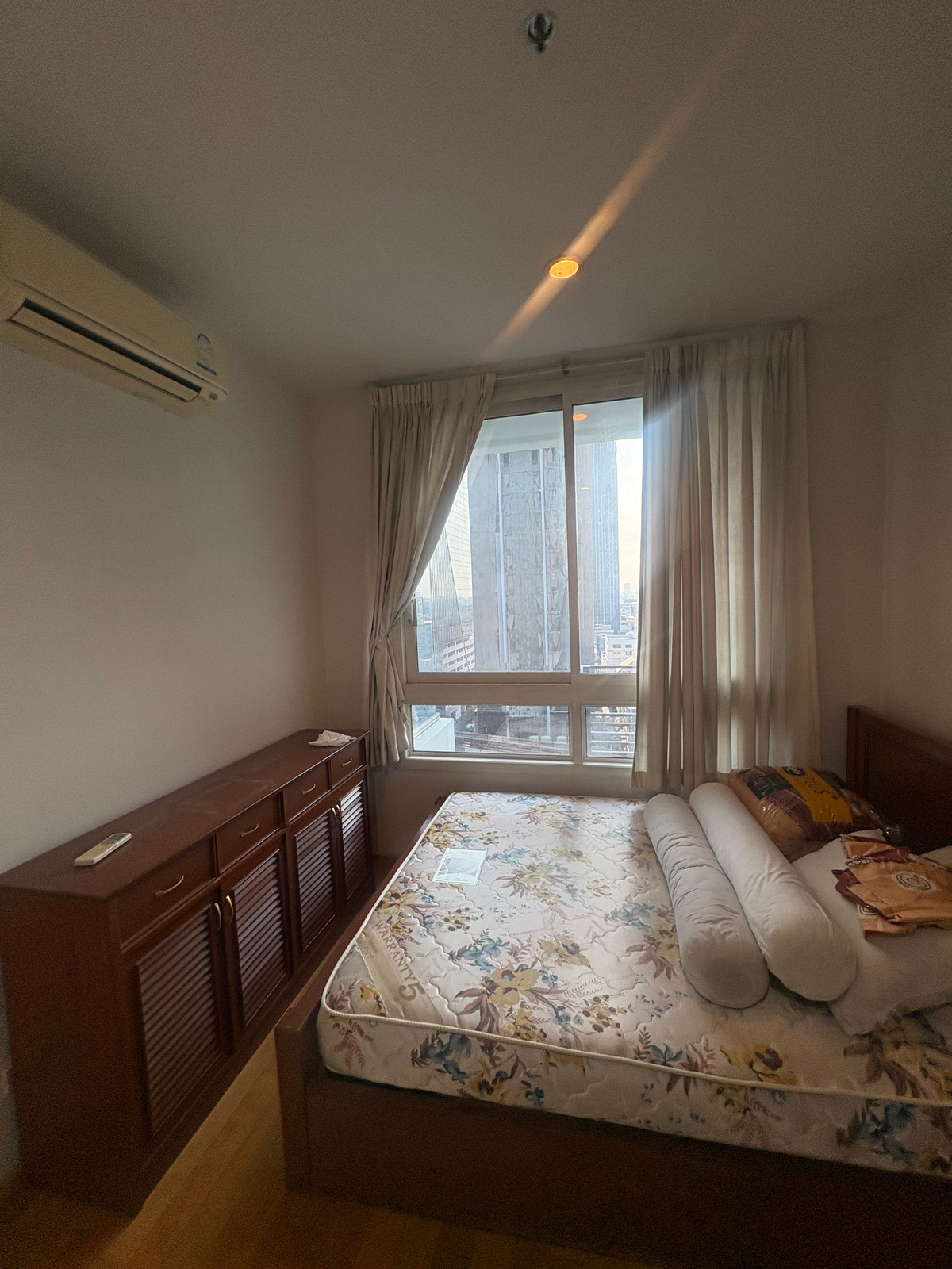 ให้เช่าคอนโดราชเทวี พญาไท : 🔥Hot Deal🔥 villa rachatewi 🔥 1B1B 55 Sqm 🔥ราคาดีที่สุดในตึก สนใจติดต่อพัตเตอร์ 0928895628 line:plustor_ss🔥