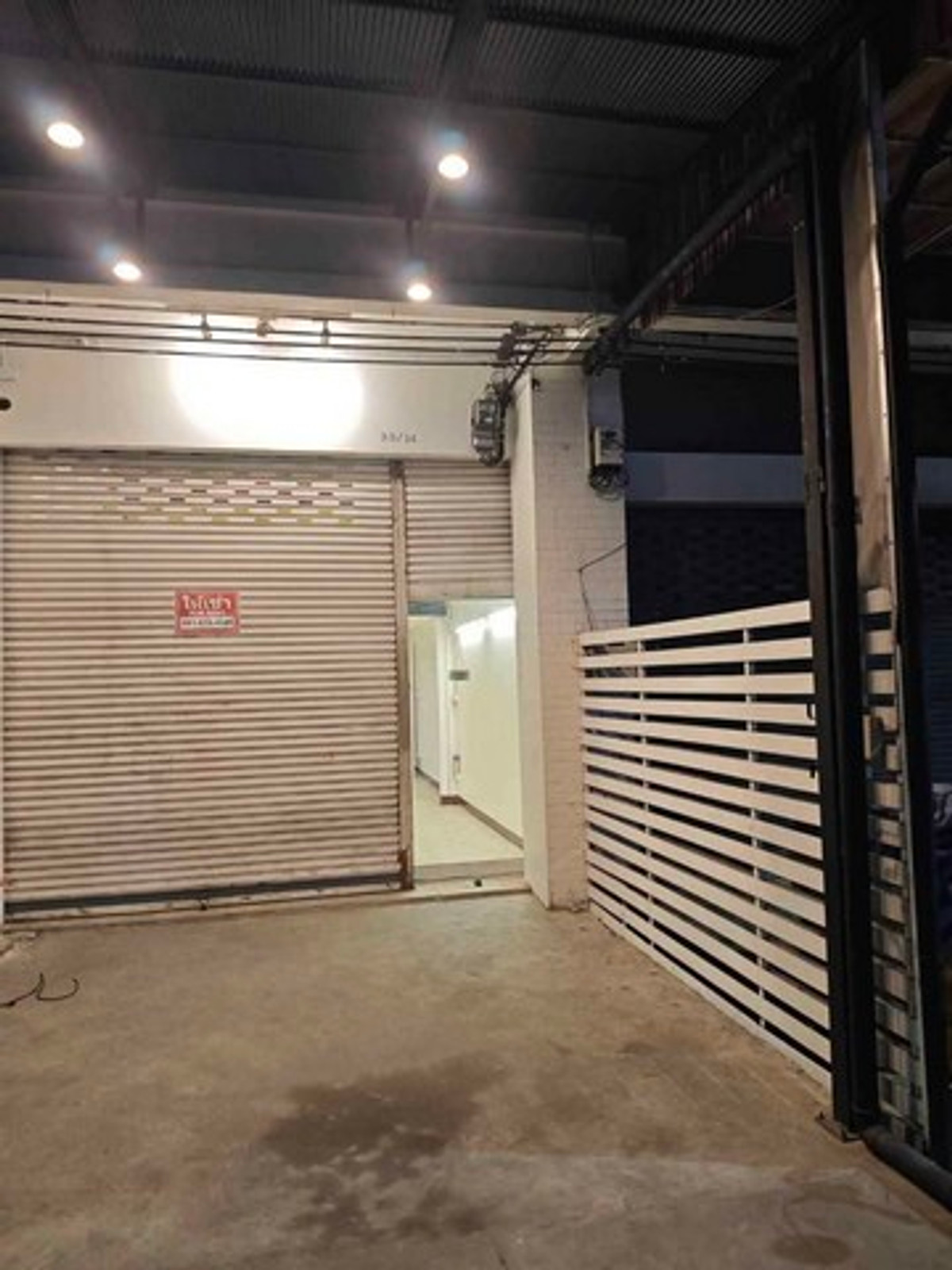 ให้เช่าอาคารพาณิชย์พระราม 3 สาธุประดิษฐ์ : HR3297ให้เช่าตึกแถวทำเลทอง พระราม 3 ตรงข้าม Central พระราม 3 ติดถนนนนทรี ใกล้คอนโด The Trust Residence ทำเลค้าขายที่เห็นชัดที่สุดในย่าน