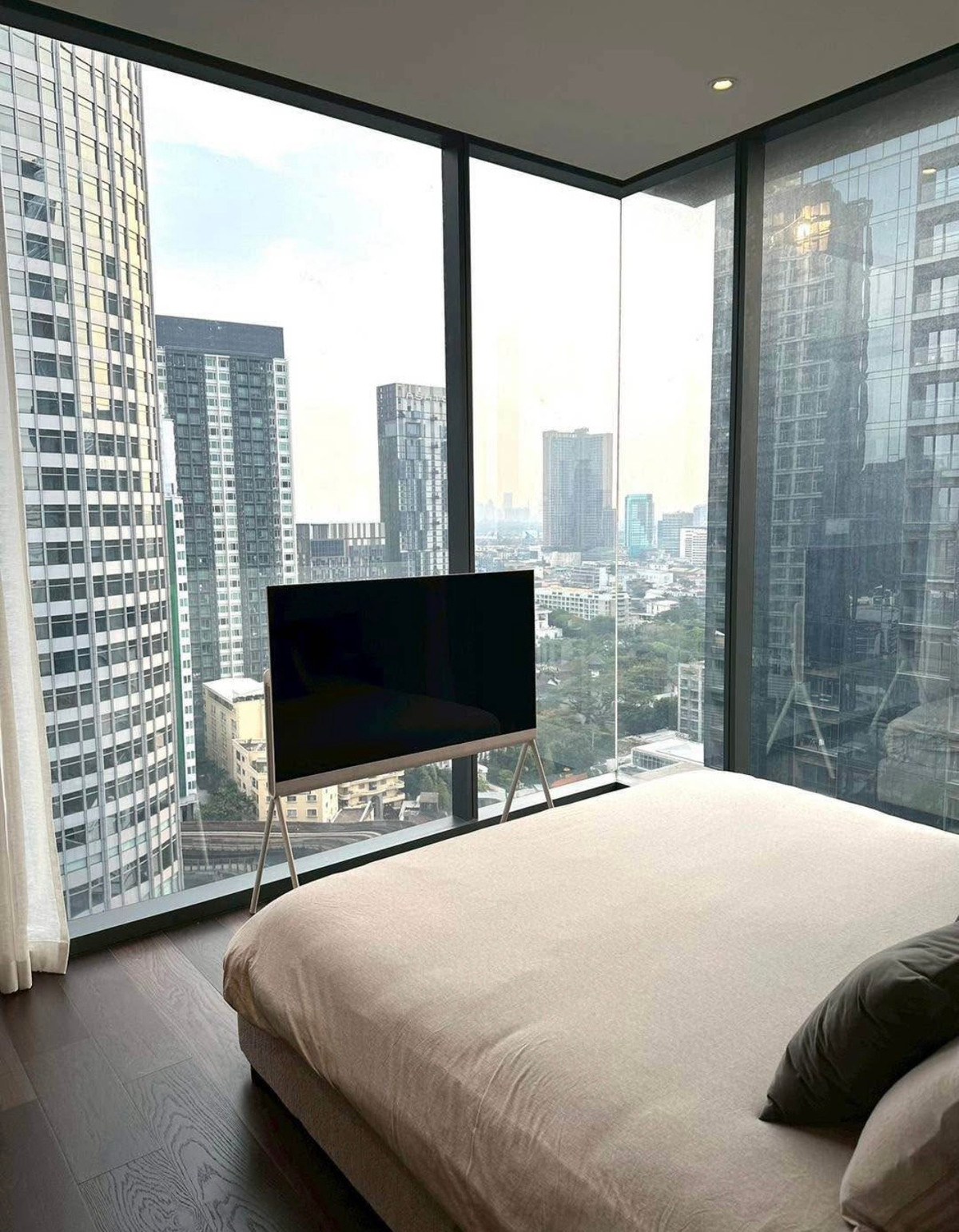 For RentCondoSukhumvit, Asoke, Thonglor : Condo Laviq Sukhumvit 57 near BTS Thonglor 3 bedroom 3 bathroom 115 sqm Ready to move in
