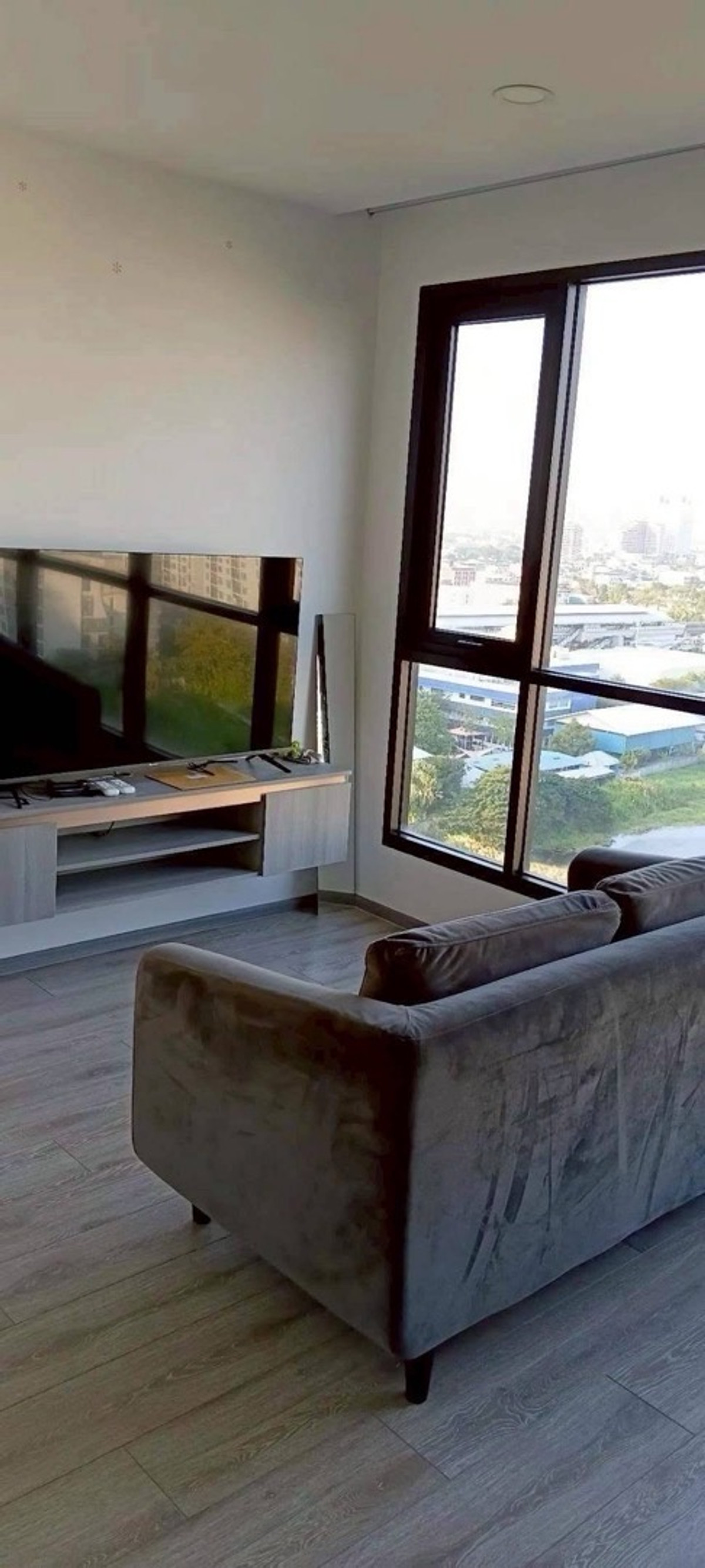 ให้เช่าคอนโดบางนา แบริ่ง ลาซาล : #R9605 🎉 120369 ให้เช่าคอนโด Knightsbridge Collage Sukhumvit 107